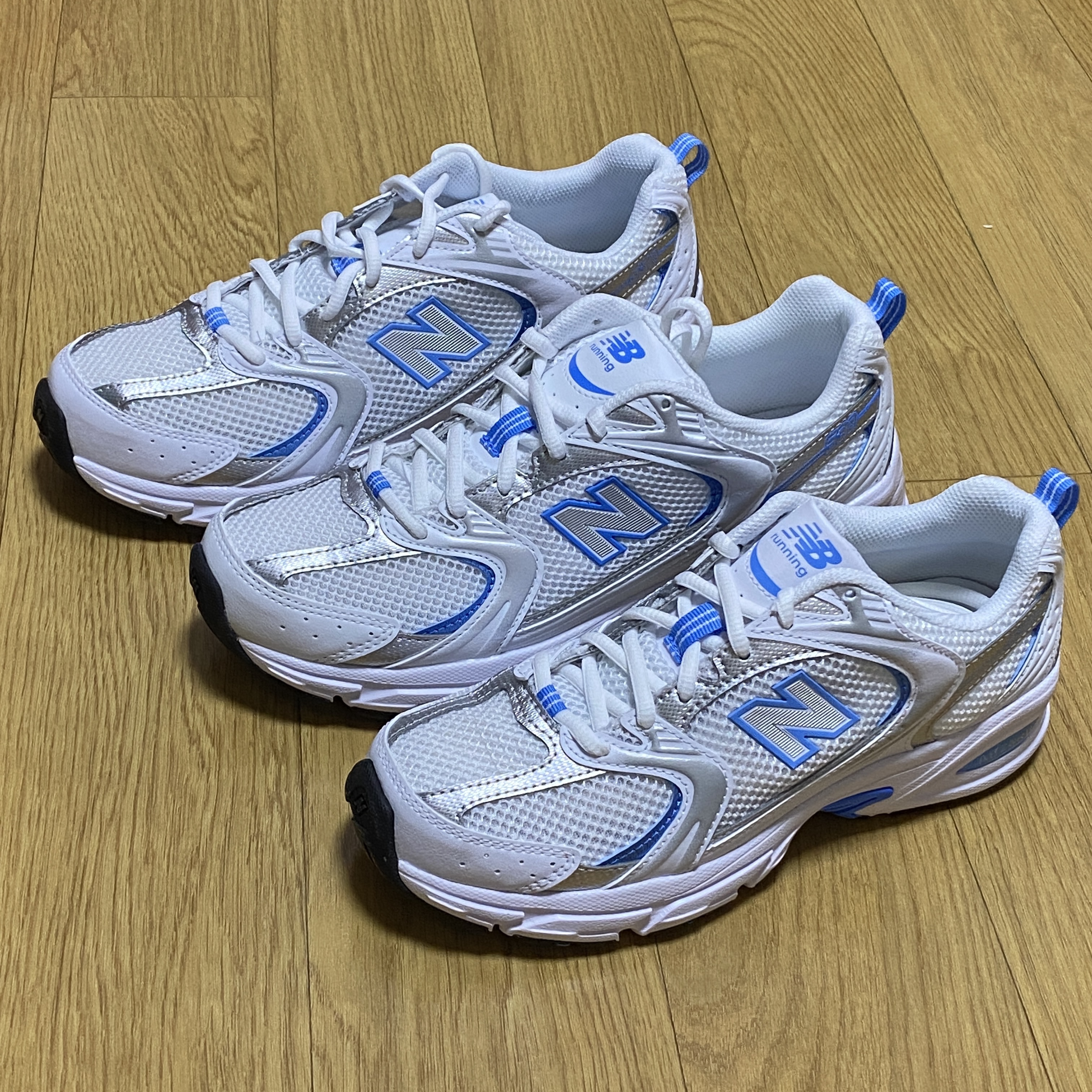 New Balance 530 Sky Blue 착용 스타일