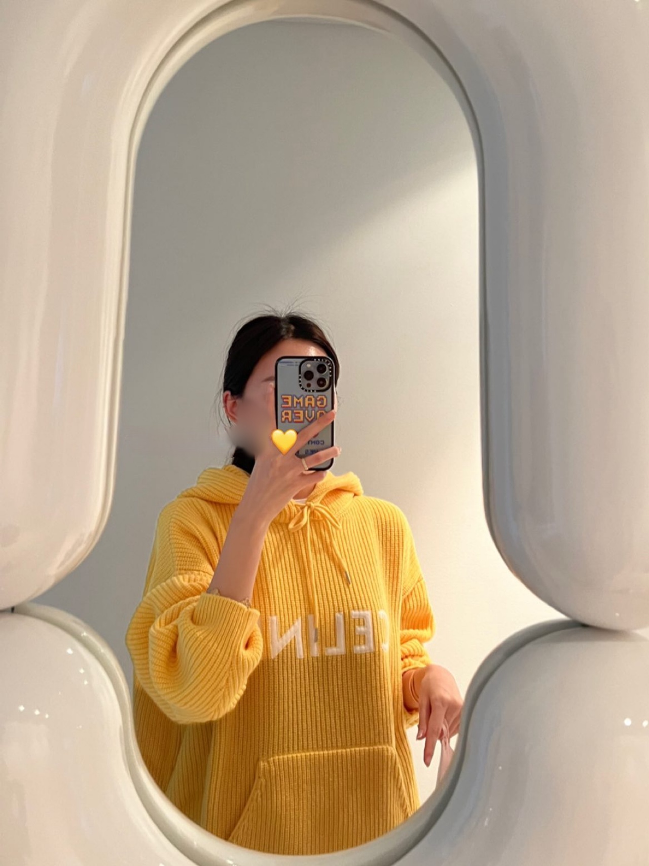 Celine Sweater with Hood in Ribbed Wool Mimosa 착용 스타일