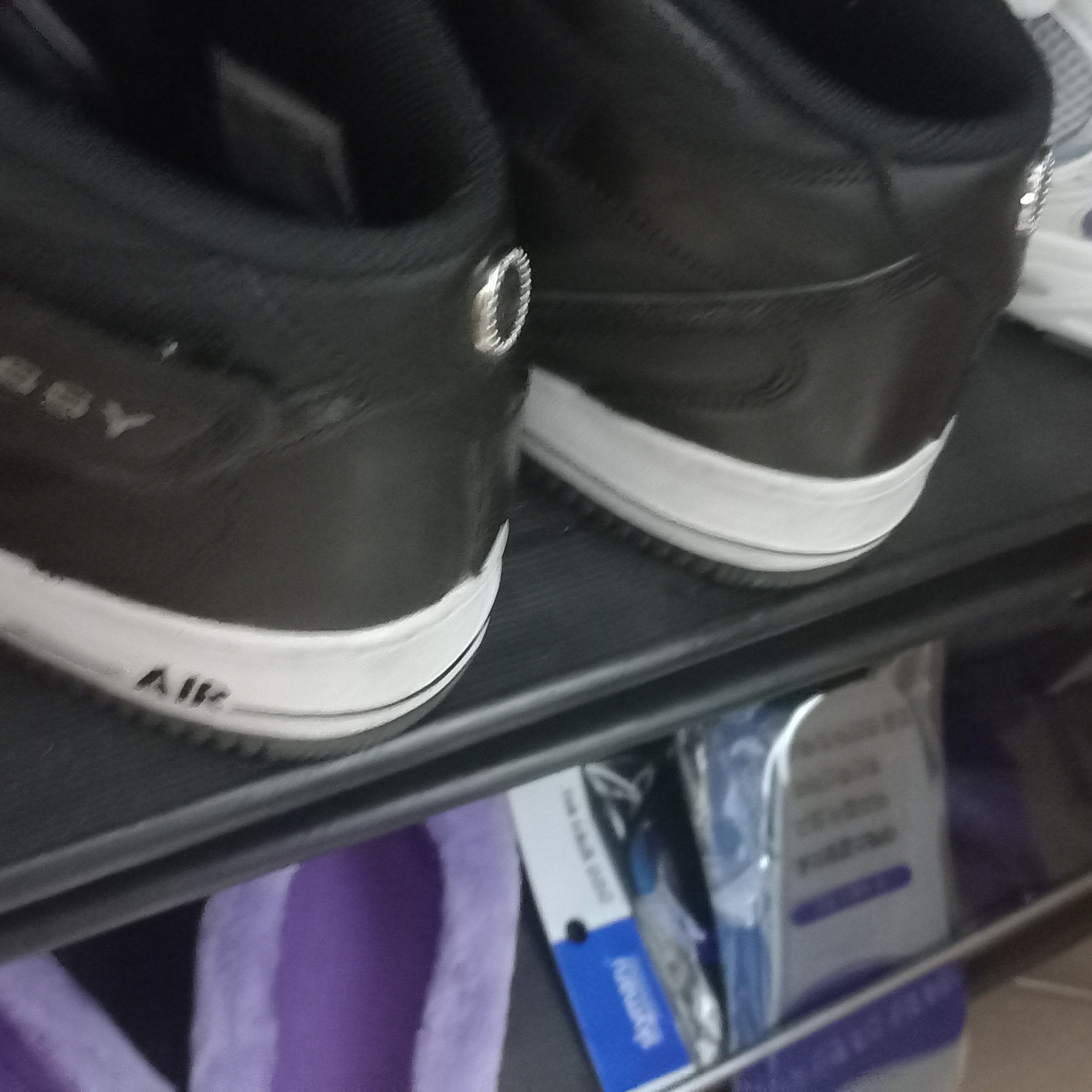 Nike x Stussy Air Force 1 '07 Mid SP Black 착용 스타일