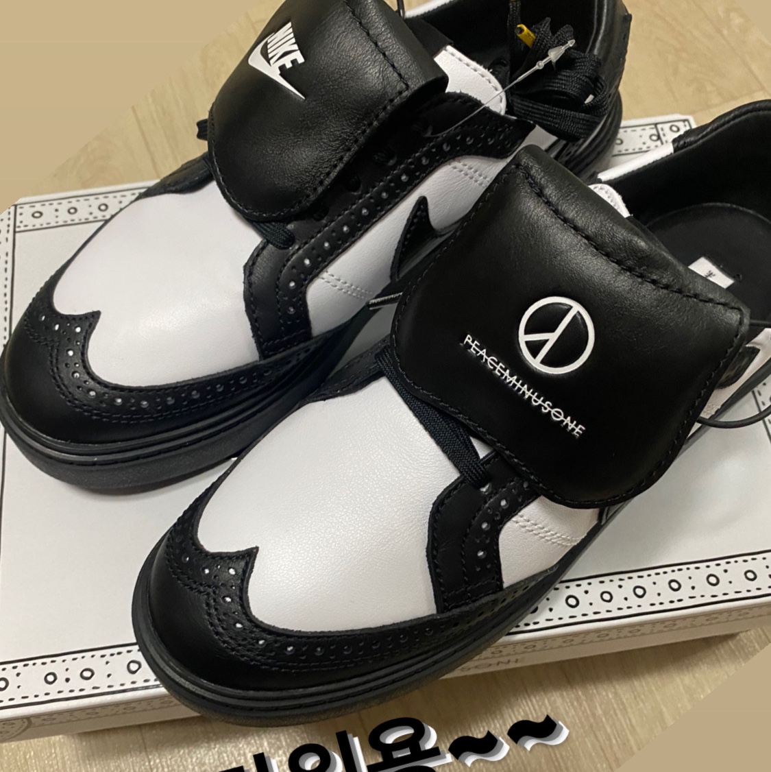 Nike x Peaceminusone Kwondo1 Black and White 착용 스타일