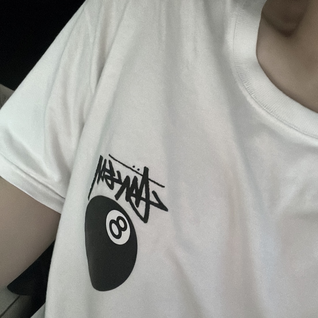 Stussy 8 Ball T-Shirt White - 22SS 착용 스타일