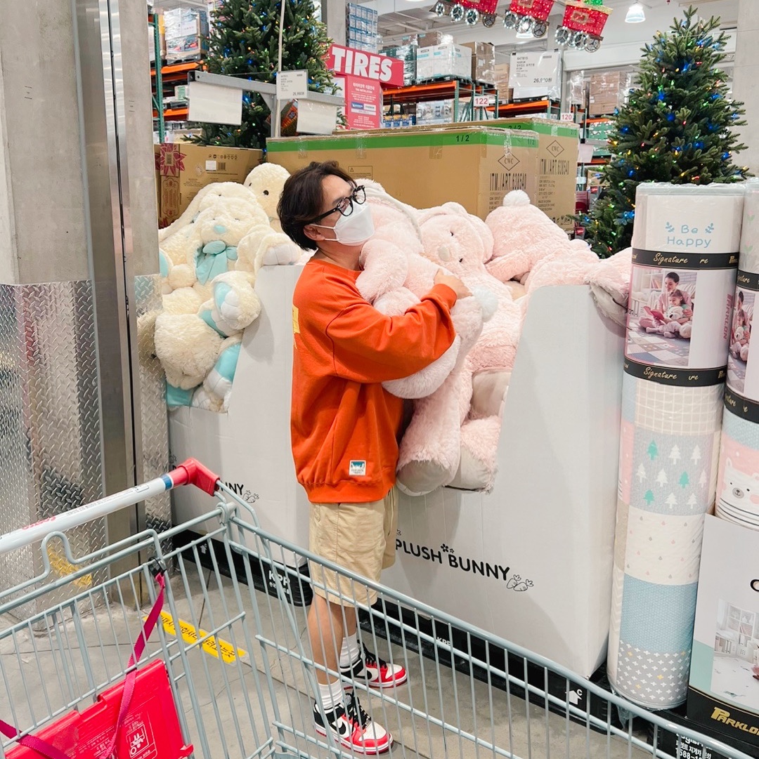 (GS) Nike x NBA Dunk Low Black and Chile Red 착용 스타일