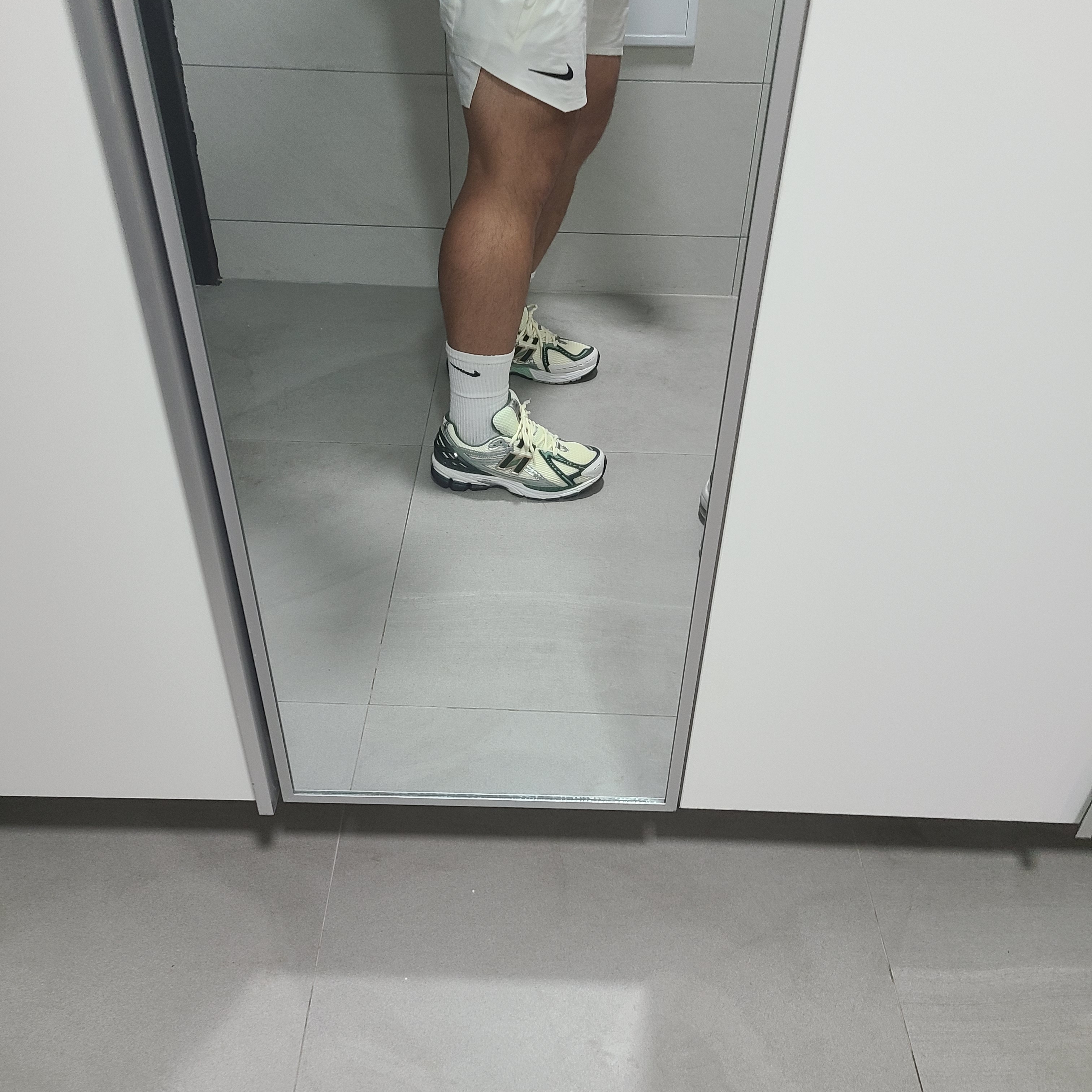 New Balance x Aime Leon Dore 1906R Jade 착용 스타일 - 2