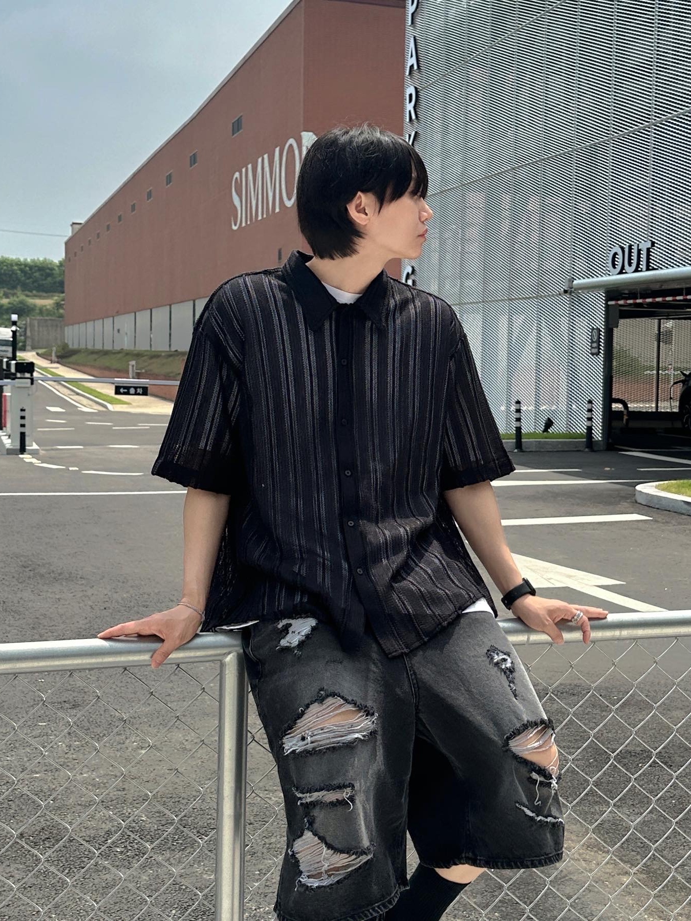 Maison Mihara Yasuhiro Peterson OG Sole Canvas Low Sneakers Black 착용 스타일 - 2