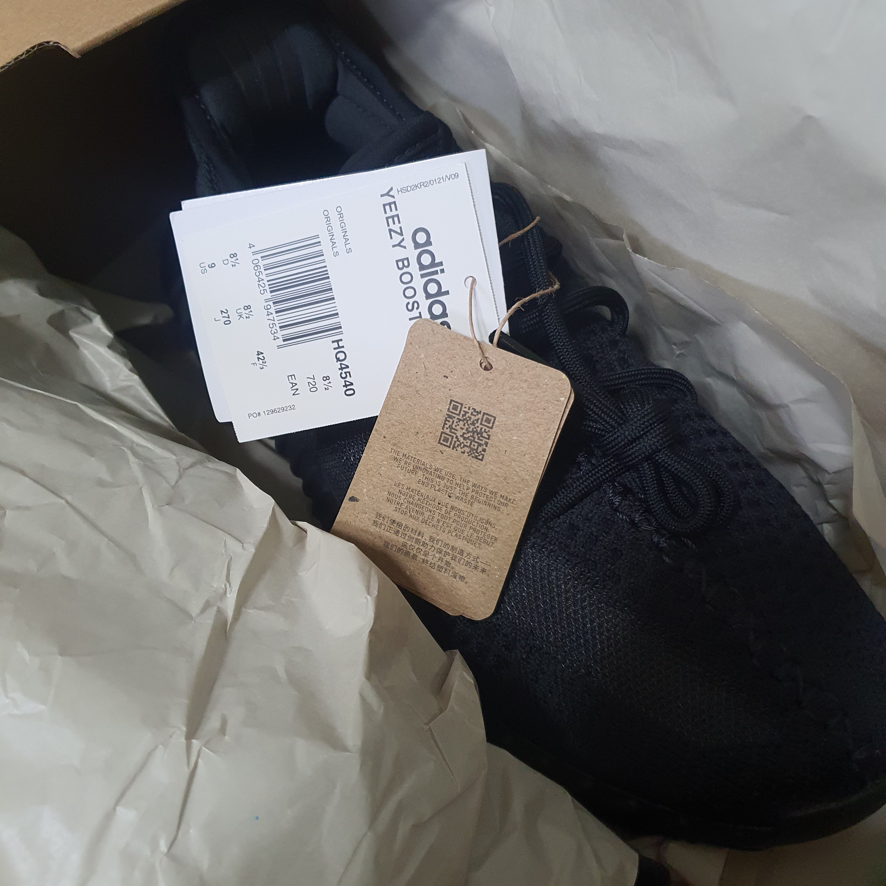 Jordan 1 Low SE Tokyo 96, (W) Nike Zoom Vomero 5 Wolf Grey and Black 착용 스타일 - 5