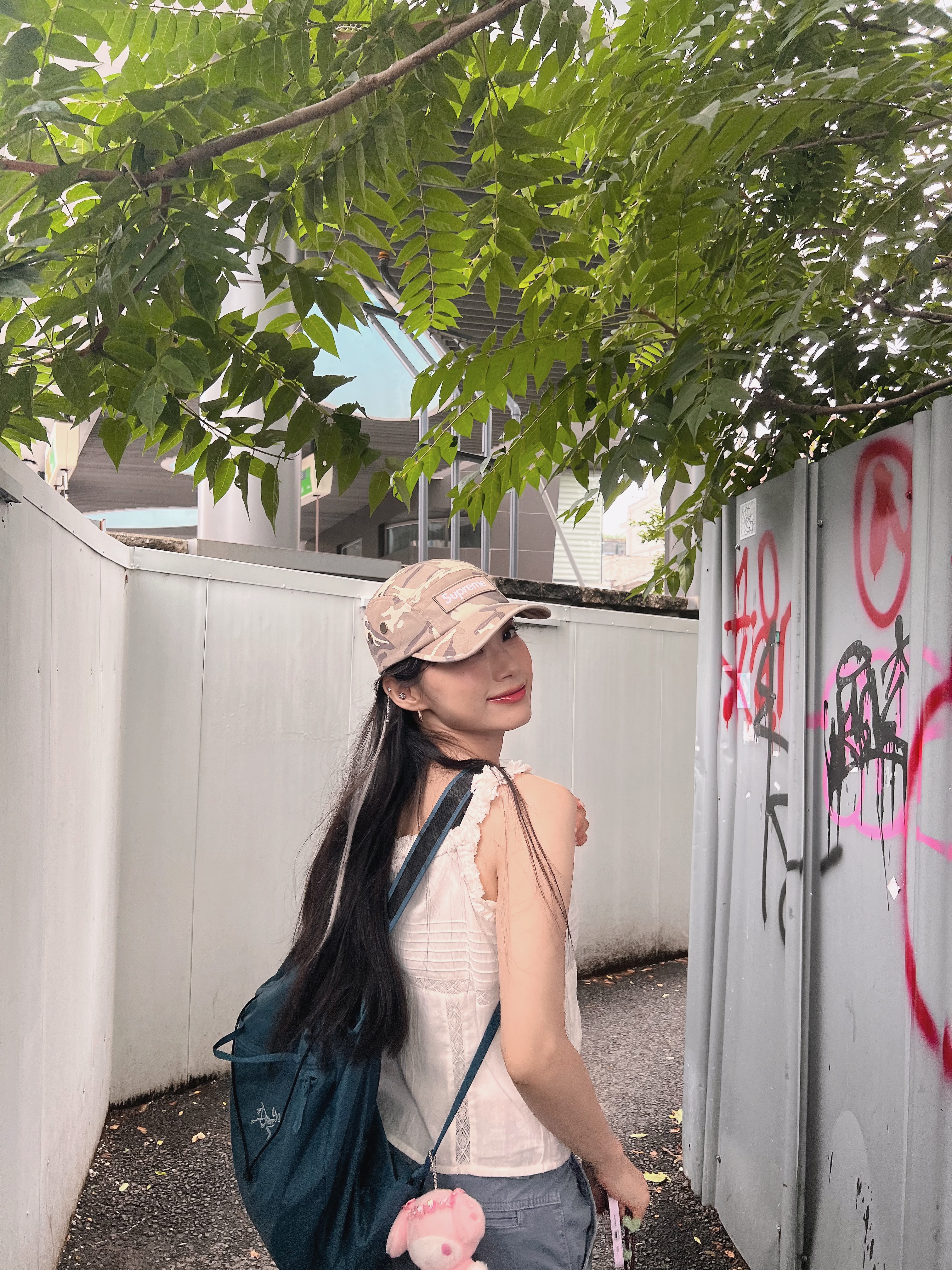 Supreme Military Camp Cap Stone Camo - 23SS, Arc'teryx Heliad 10 Backpack Serene 착용 스타일 - 1