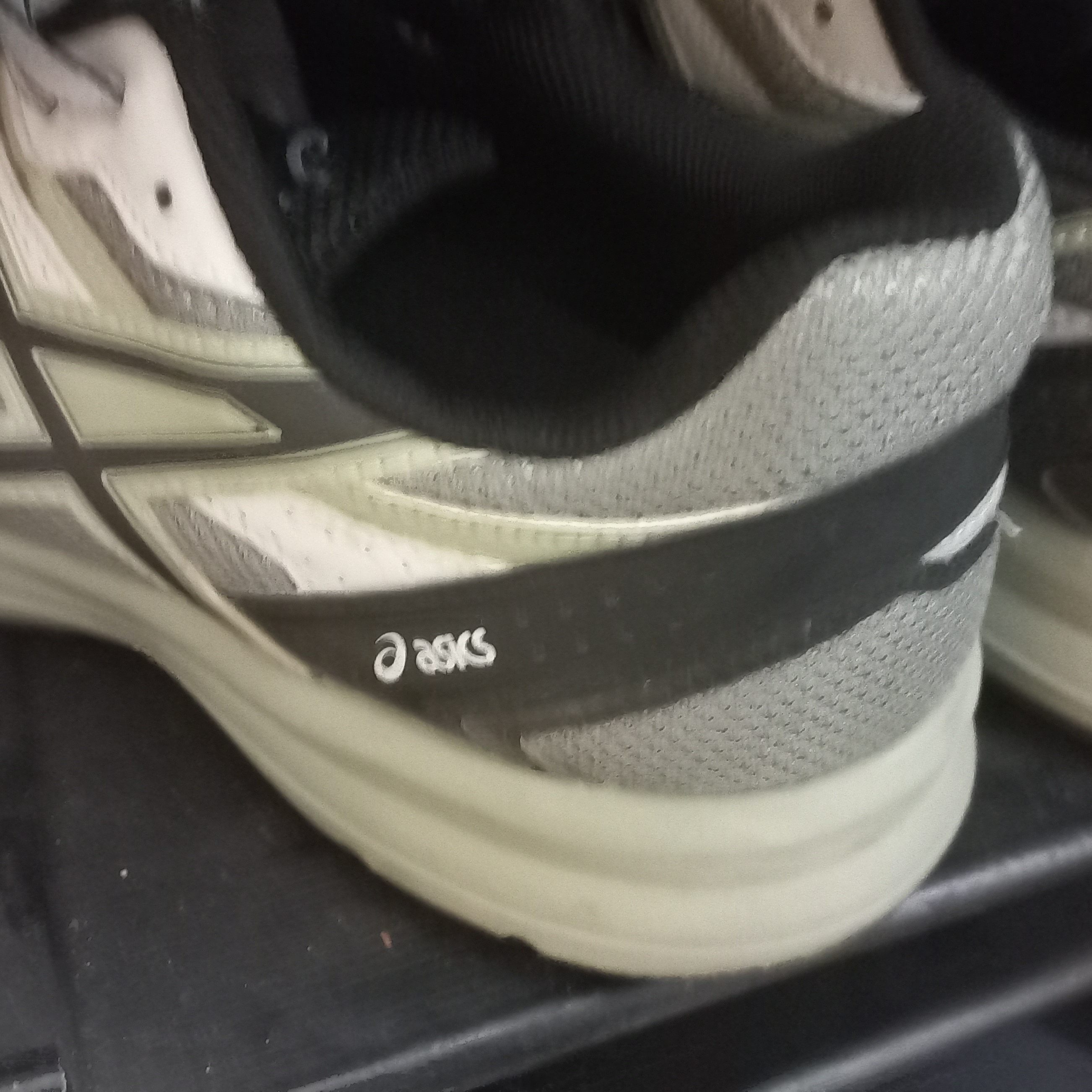 Asics Jog 100 S Sheet Rock - 2E Wide 착용 스타일