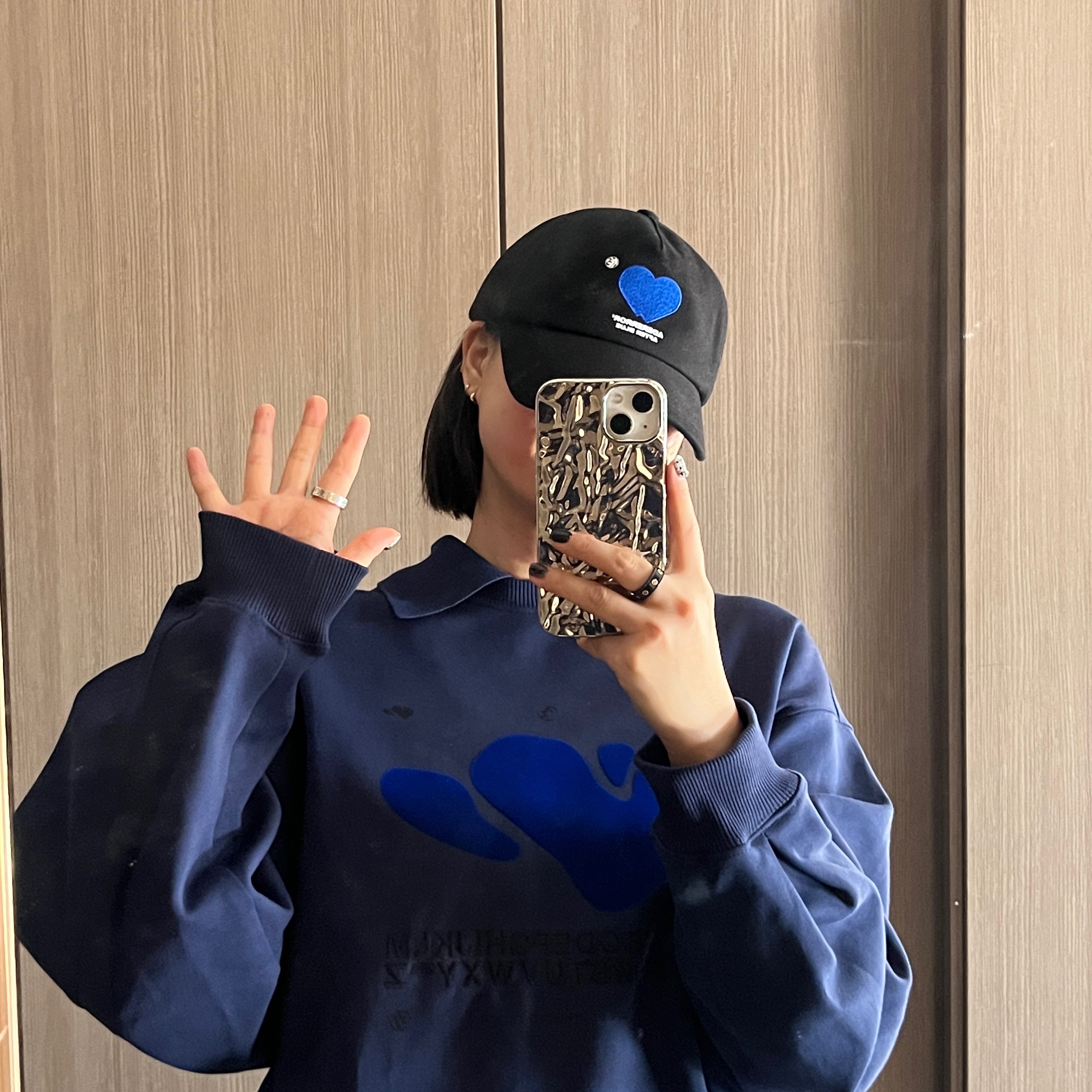 Ader Error Twin Heart Logo Cap Black, Zara x Ader Error Oversize Polo Shirt Navy 착용 스타일