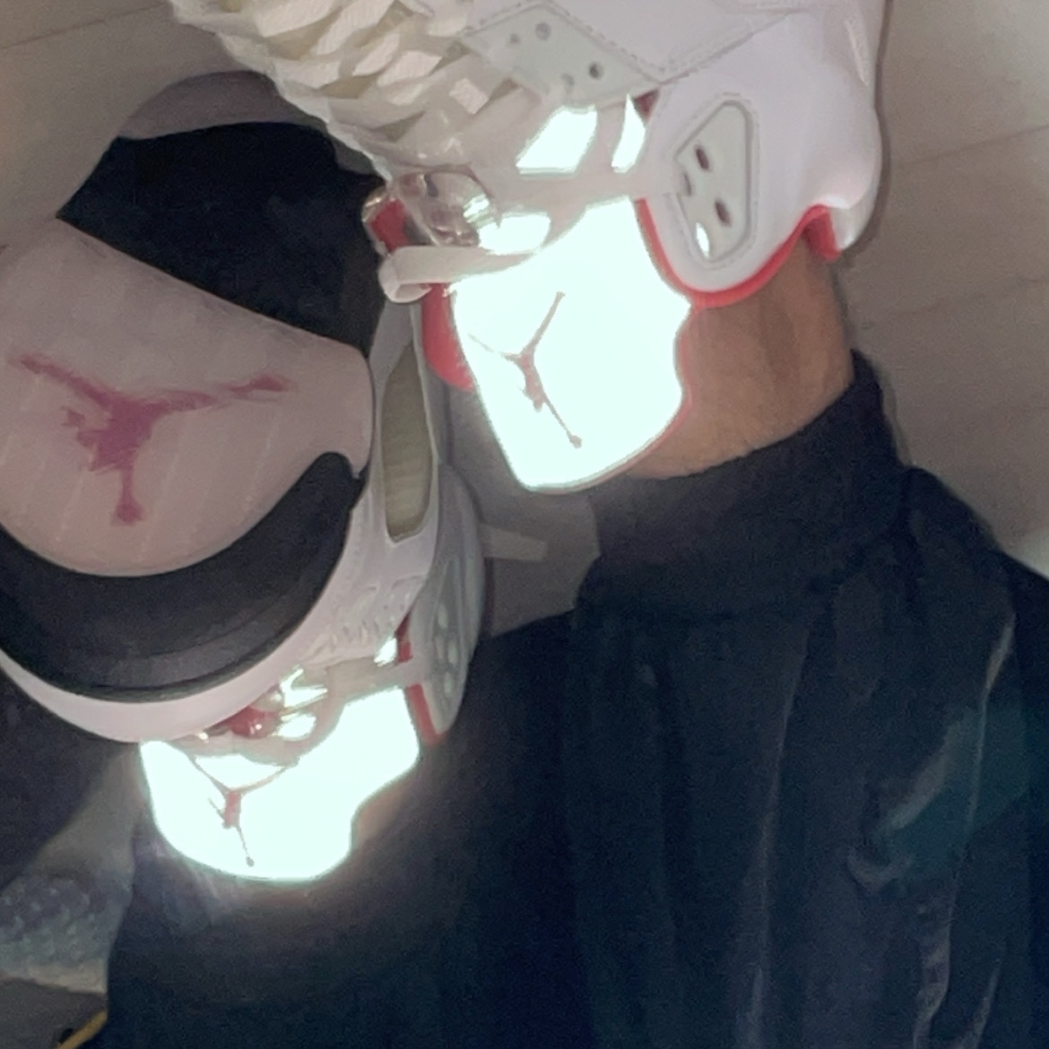 Jordan 5 Retro Fire Red Silver Tongue 2020 착용 스타일 - 2
