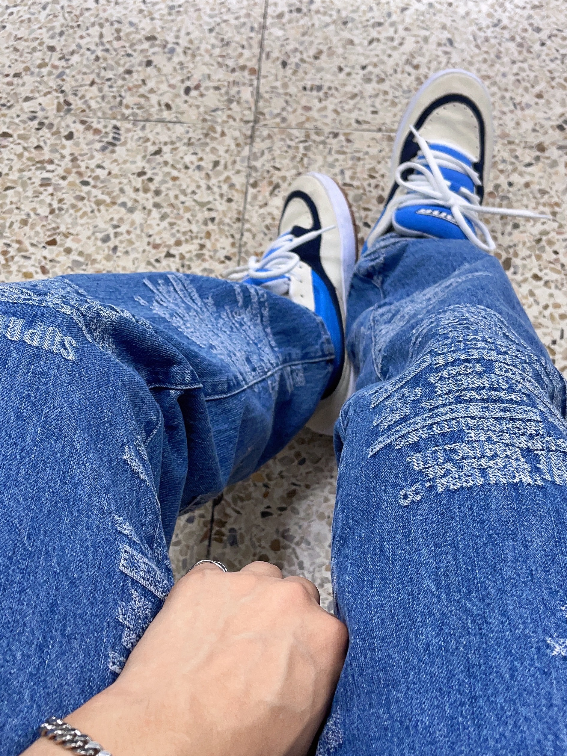 Supreme Trademark Jacquard Baggy Jean Washed Blue - 23SS, Vans x Supreme Speed Blue 착용 스타일