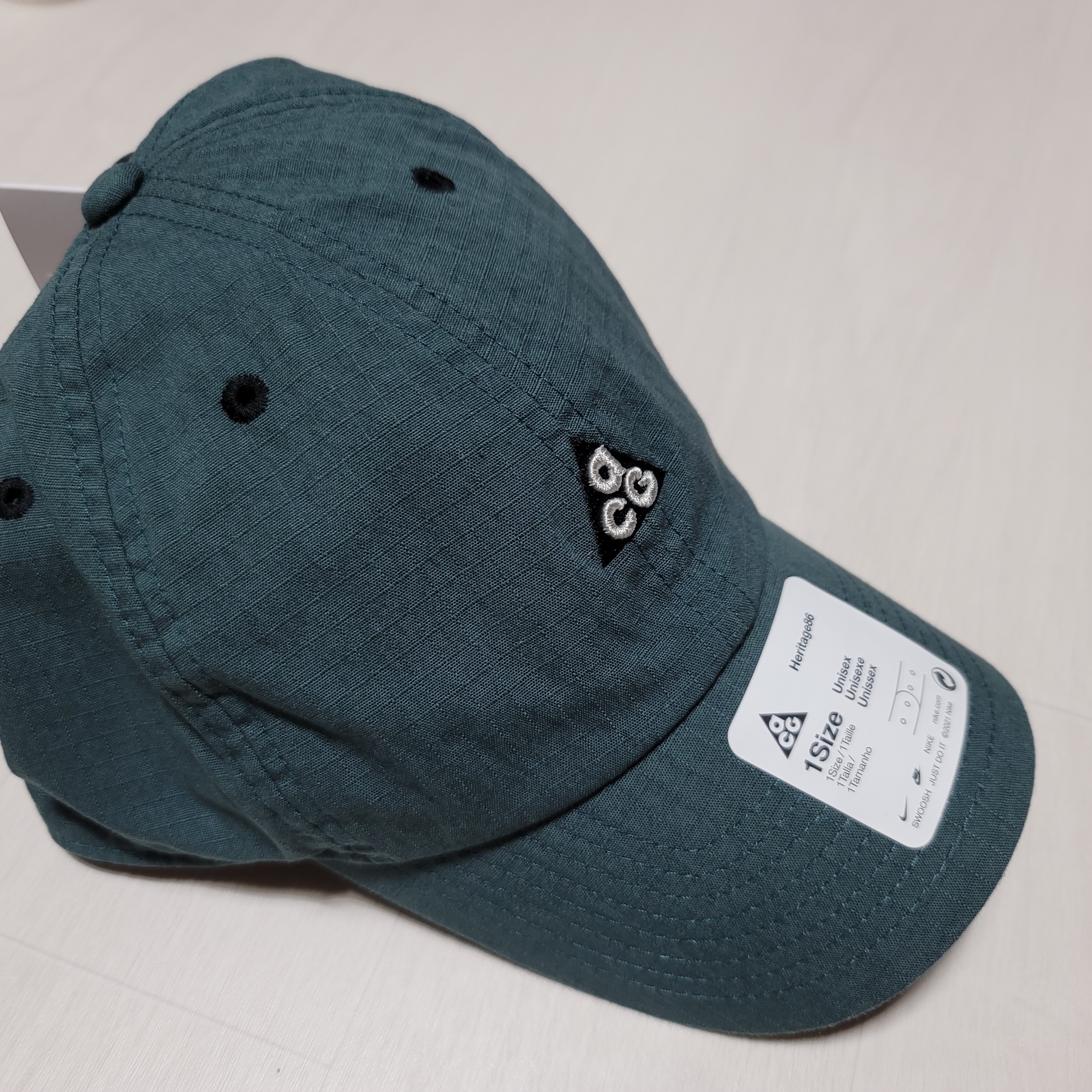 Nike ACG Heritage 86 Cap Faded Spruce 착용 스타일 - 1