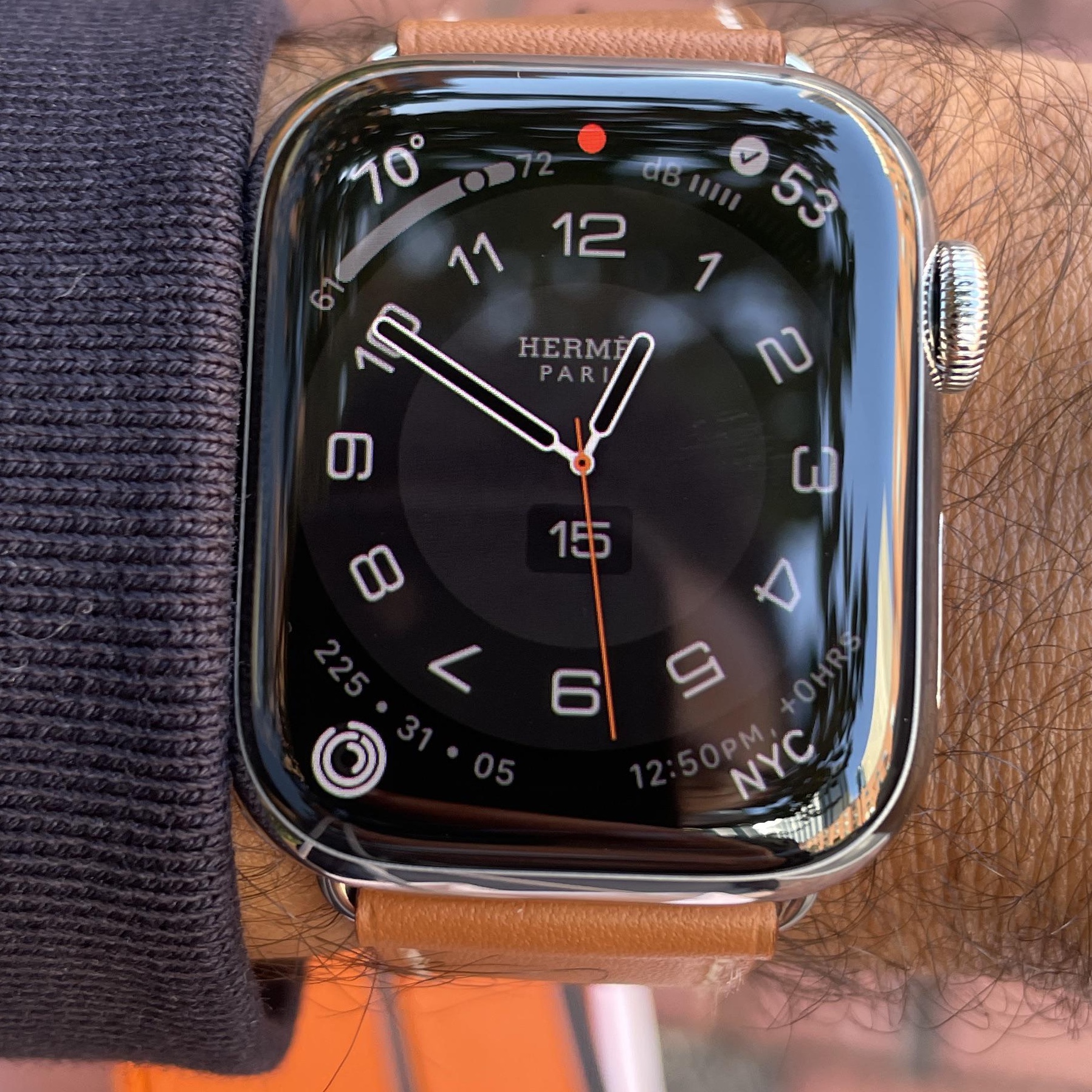 Apple Watch Hermes Series 8 45mm Silver Stainless Steel Case with Single Tour Orange (Korean Ver.) 착용 스타일