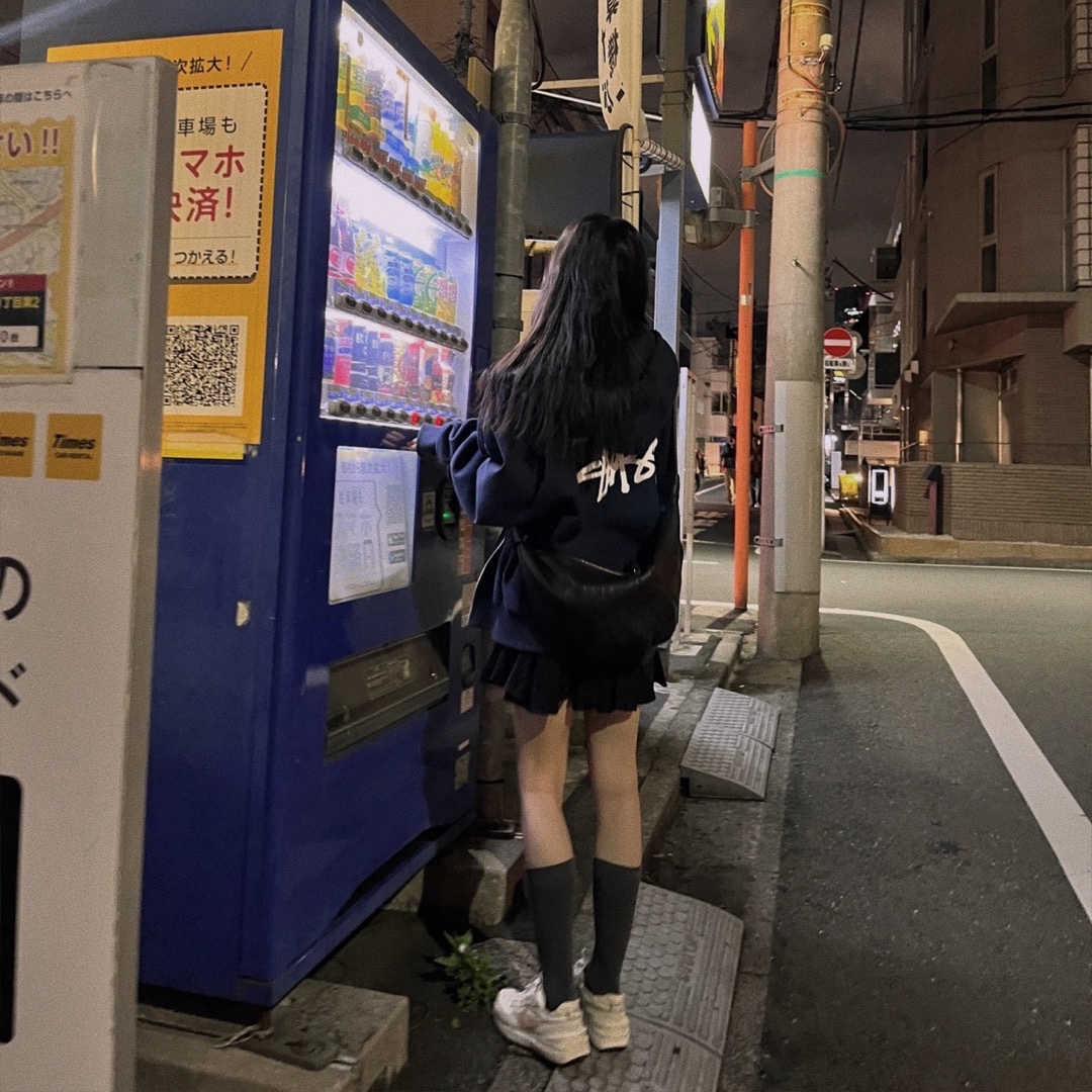 Stussy Basic Stussy Zip Hoodie Navy 2023, Lemaire Medium Croissant Bag Soft Nappa Leather Black 착용 스타일