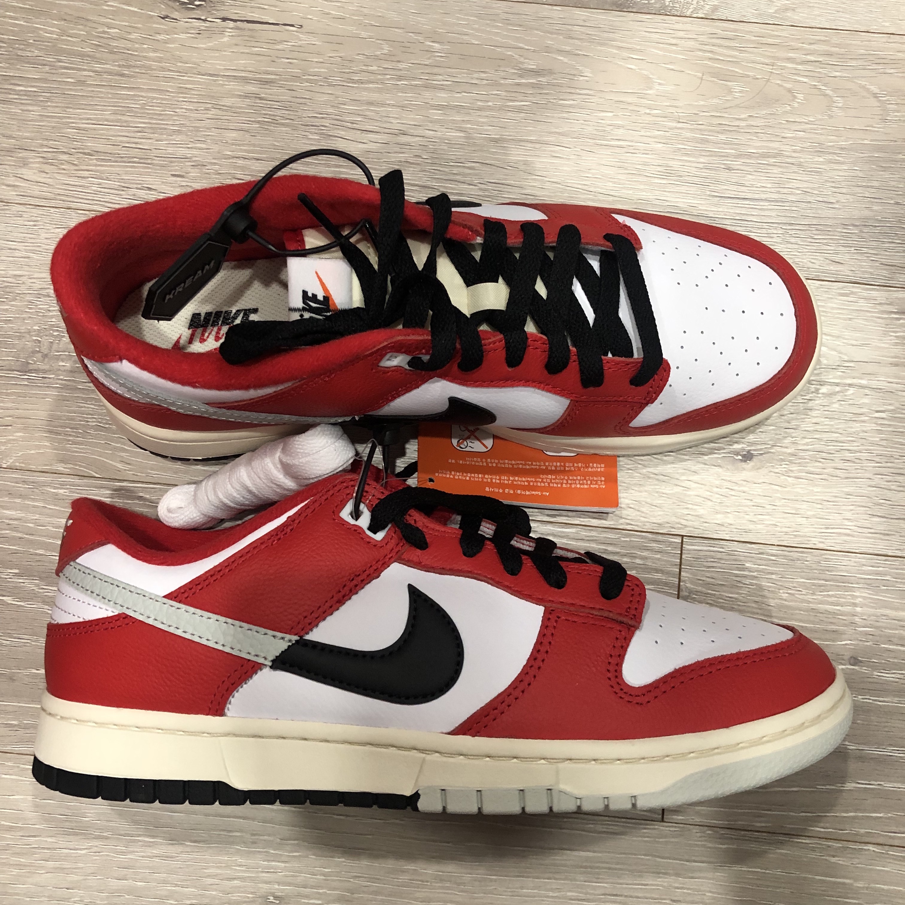 Nike Dunk Low Retro PRM University Red Black 착용 스타일