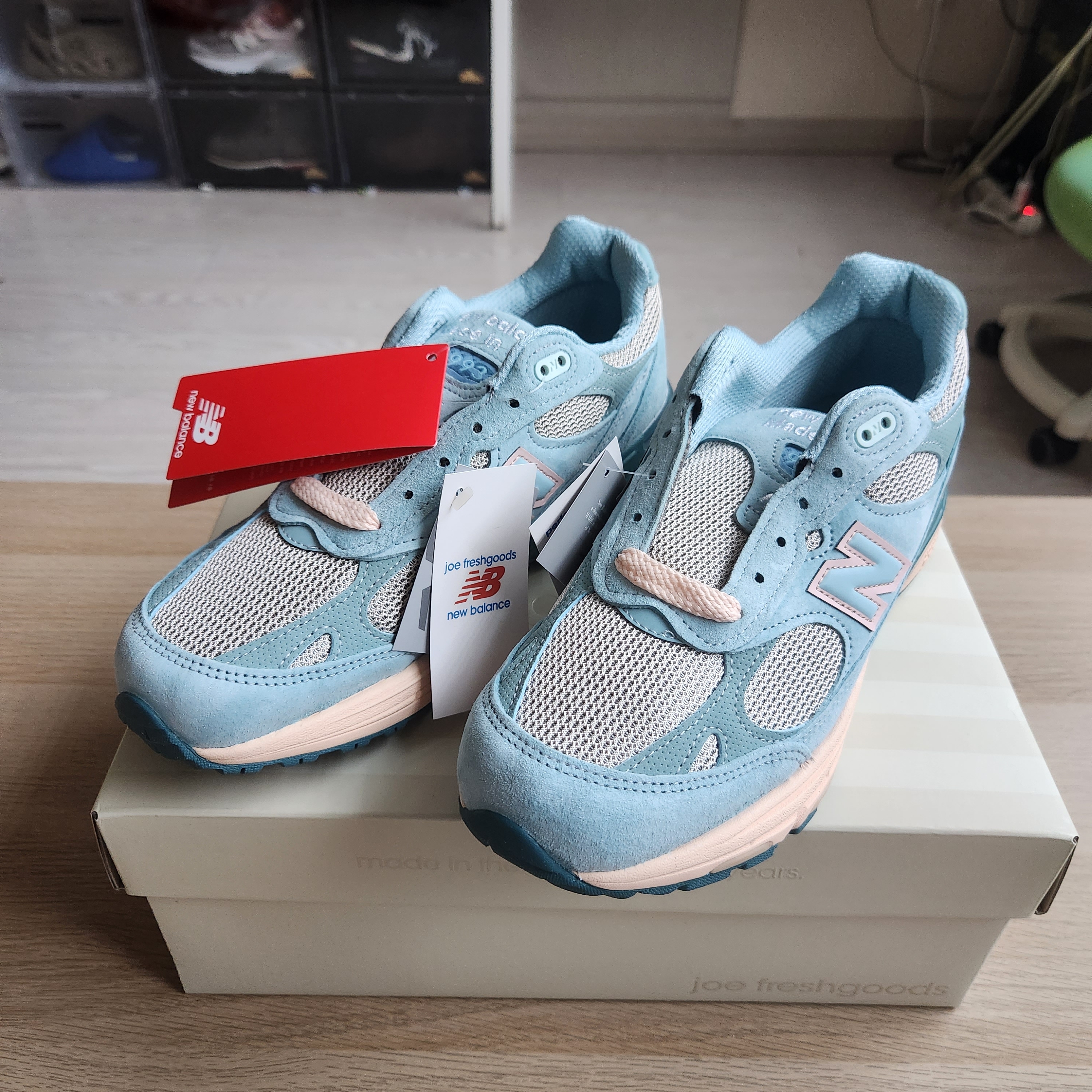 New Balance x Joe Freshgoods 993 Made in USA Arctic Blue 착용 스타일 - 1