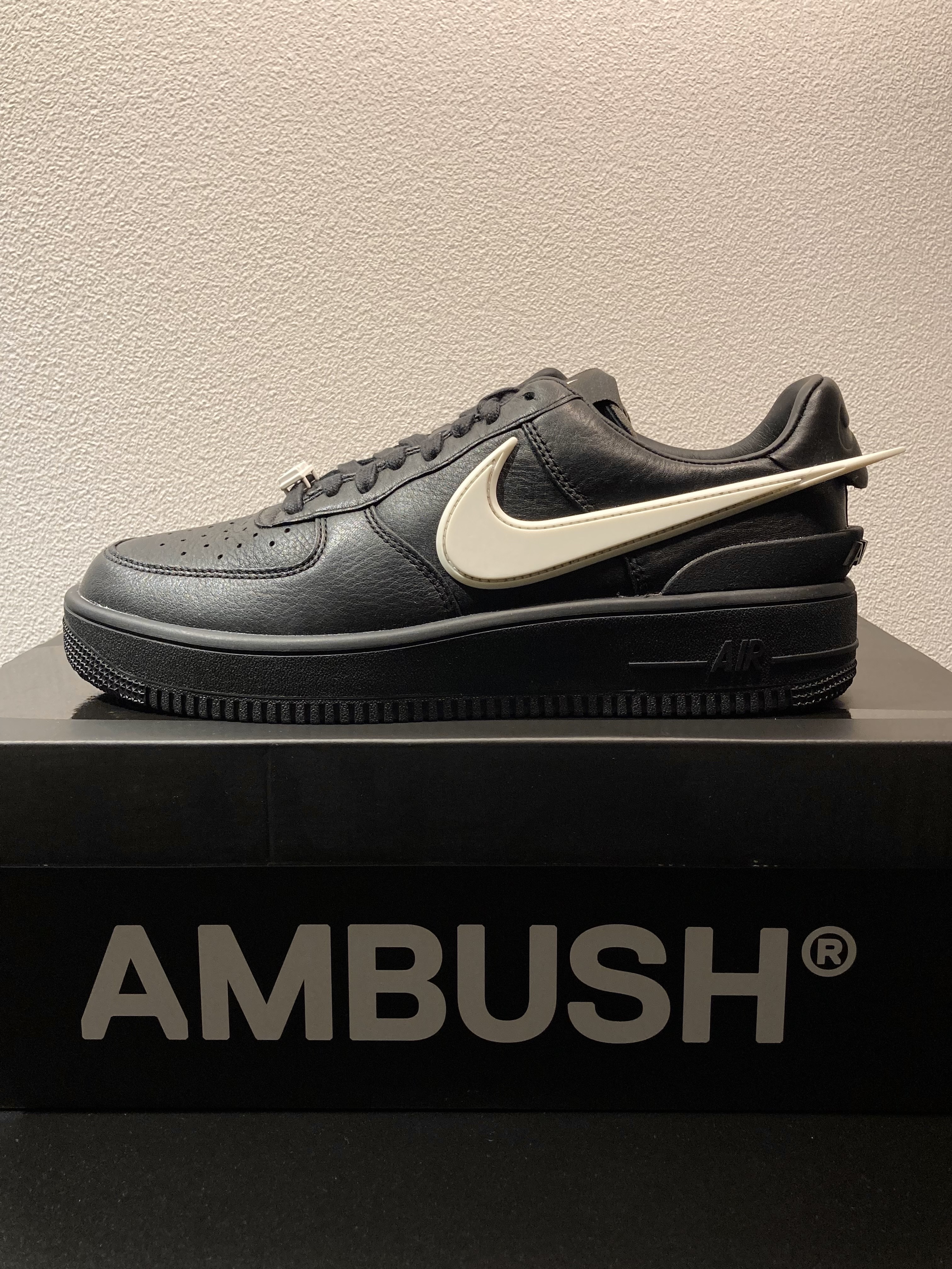 Nike x Ambush Air Force 1 Low SP Black 착용 스타일 - 3