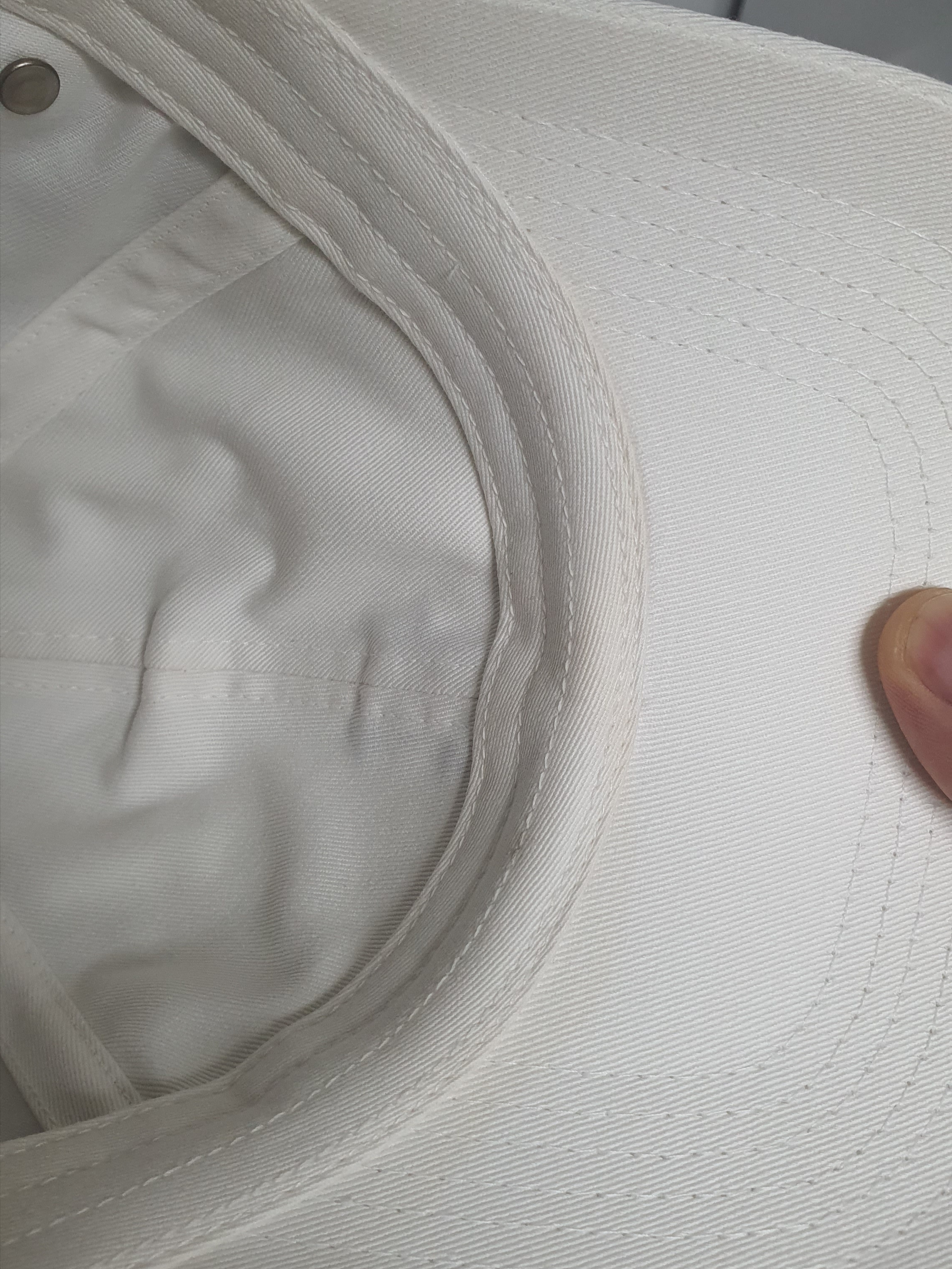 Wooyoungmi Logo Ball Cap White - 23SS 착용 스타일