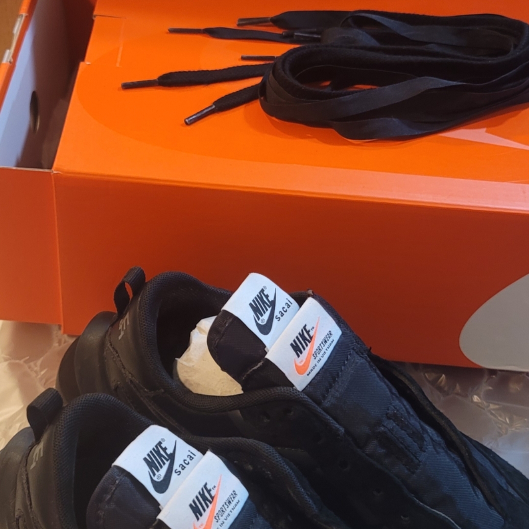 Nike x Sacai VaporWaffle Black and Gum 착용 스타일