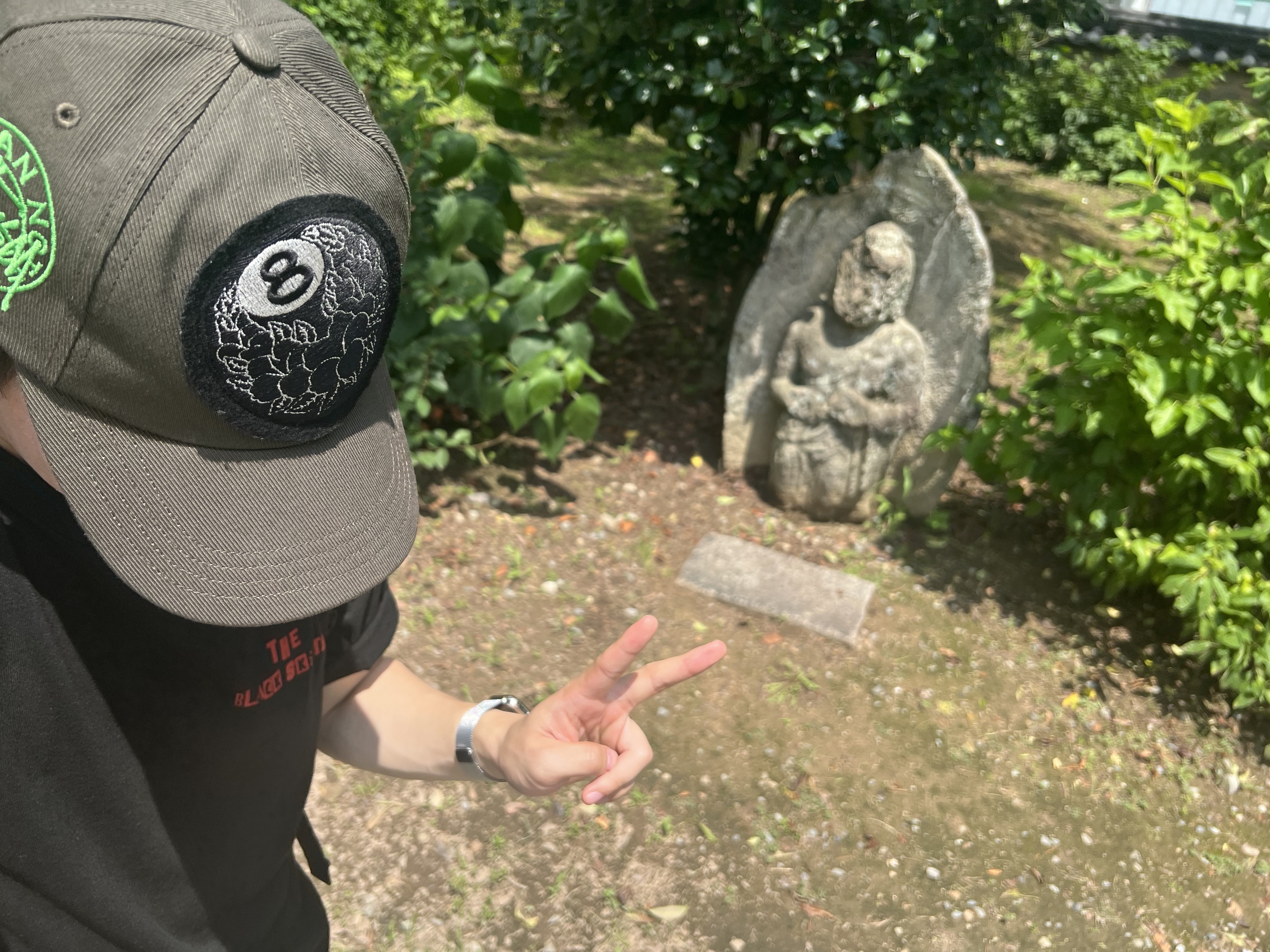 Stussy x Dries Van Noten 8 Ball Patch Cap Khaki 착용 스타일 - 2