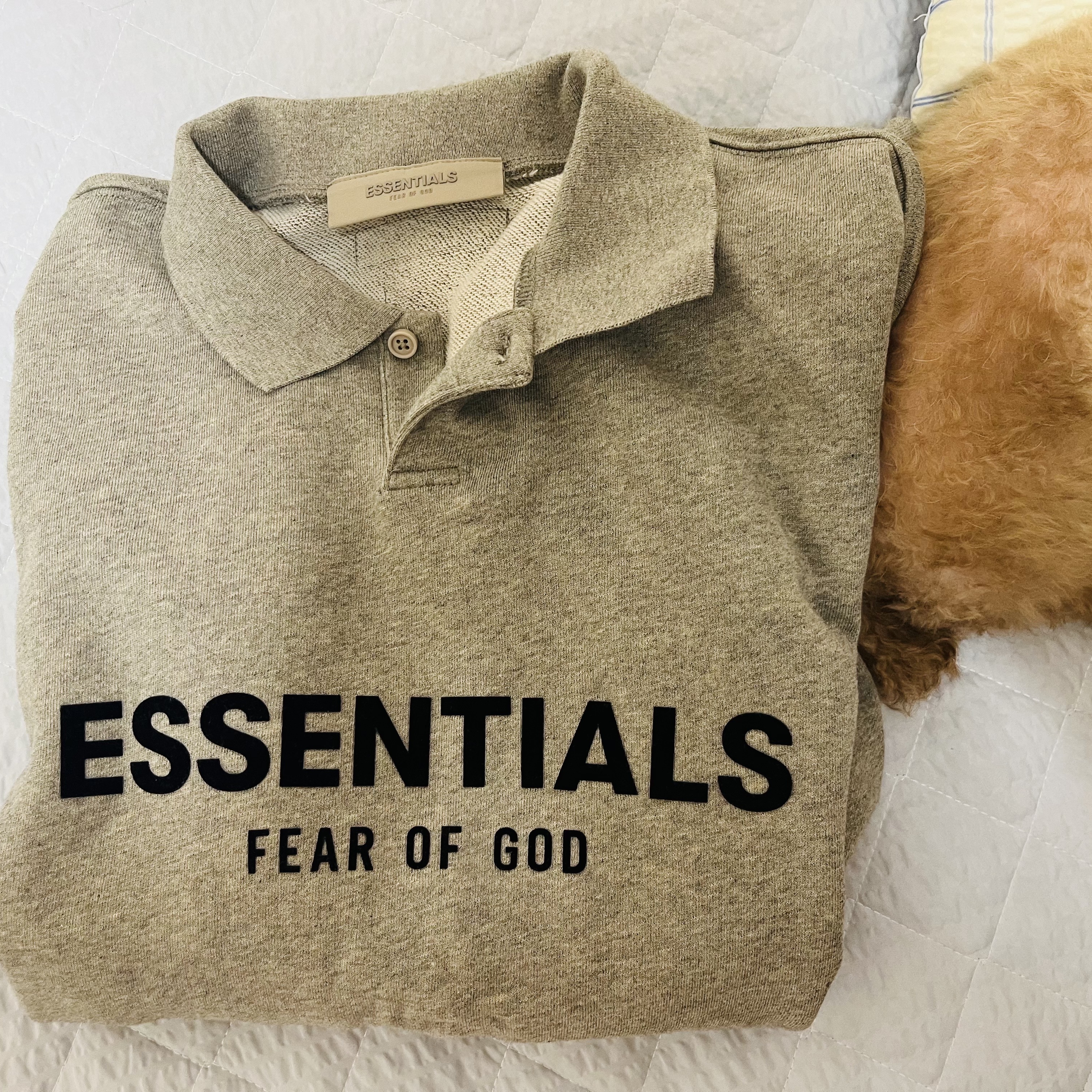 (Kids) Essentials The Core Collection Long Sleeve Polo Dark Oatmeal 착용 스타일