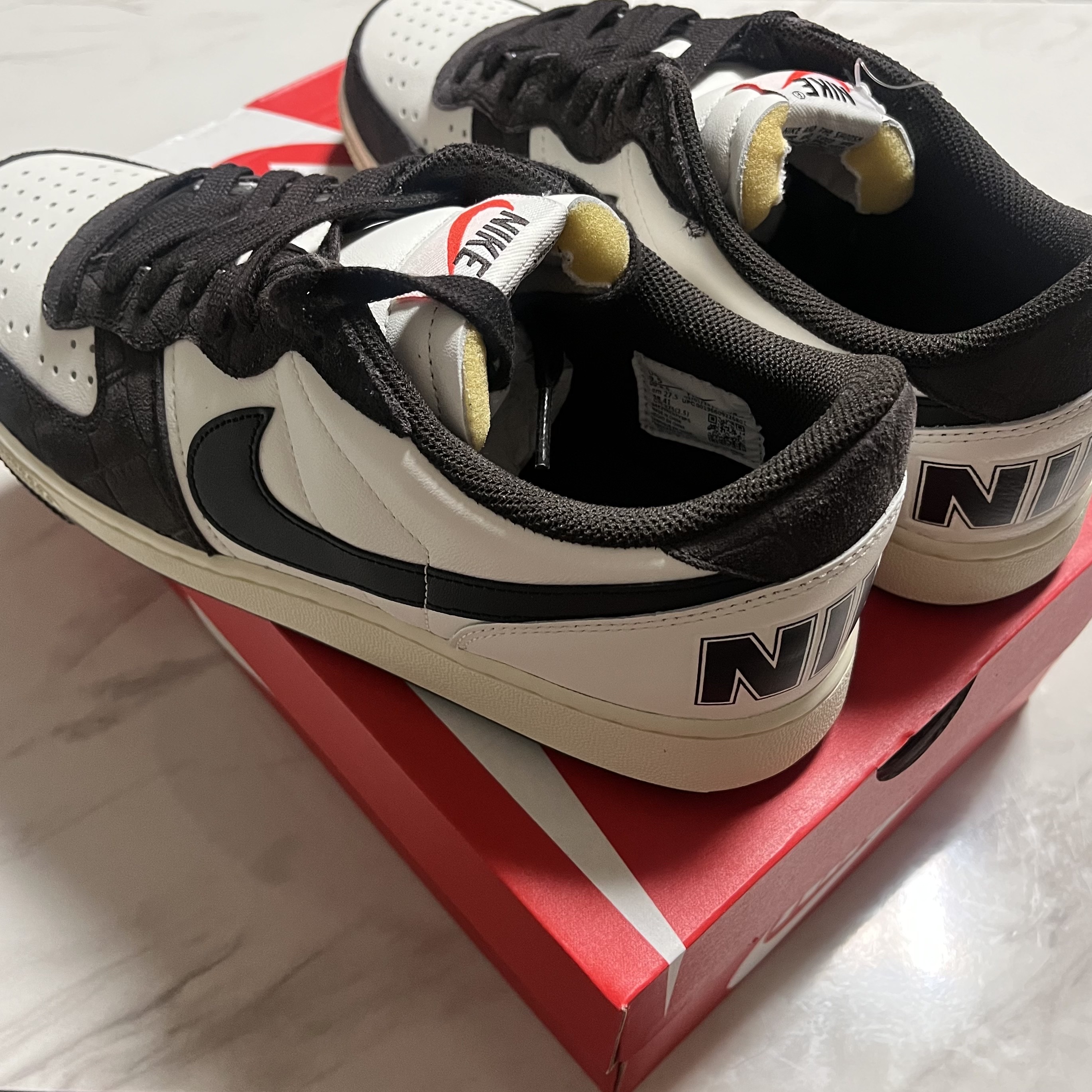 Nike Terminator Low Velvet Brown 착용 스타일 - 1