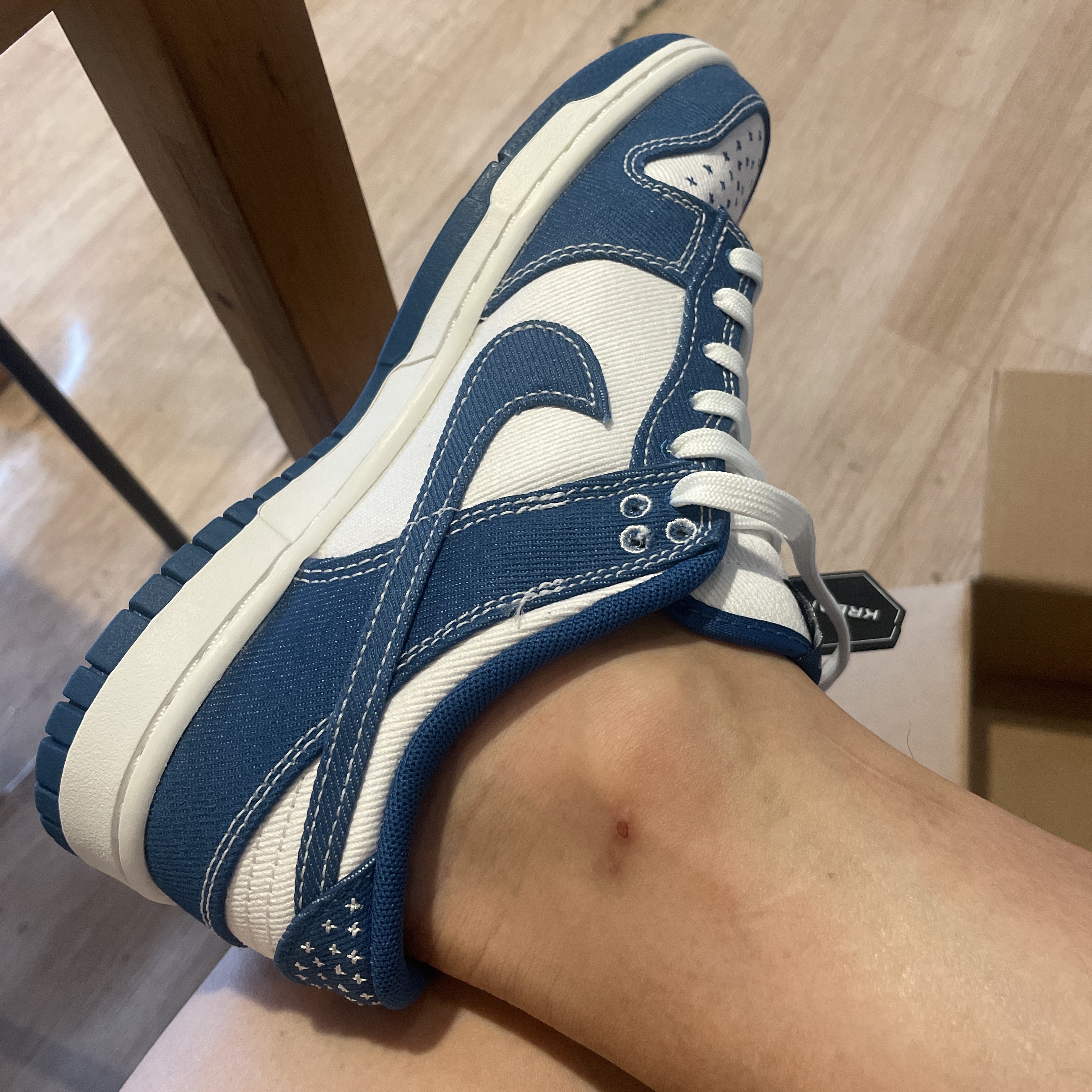 Nike Dunk Low Retro SE Industrial Blue 착용 스타일