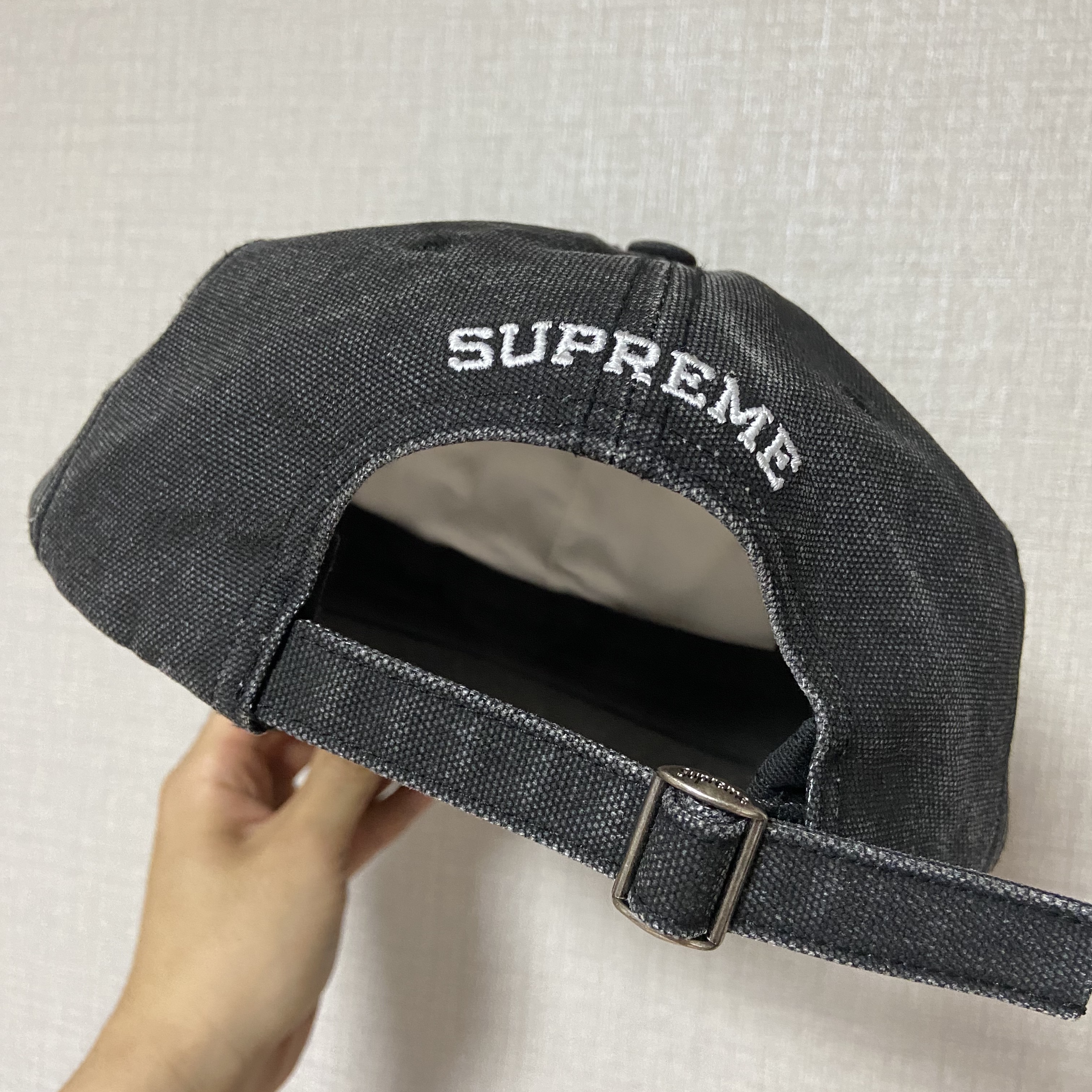 Supreme Pigment Canvas S Logo 6-Panel Black - 23SS 착용 스타일 - 2