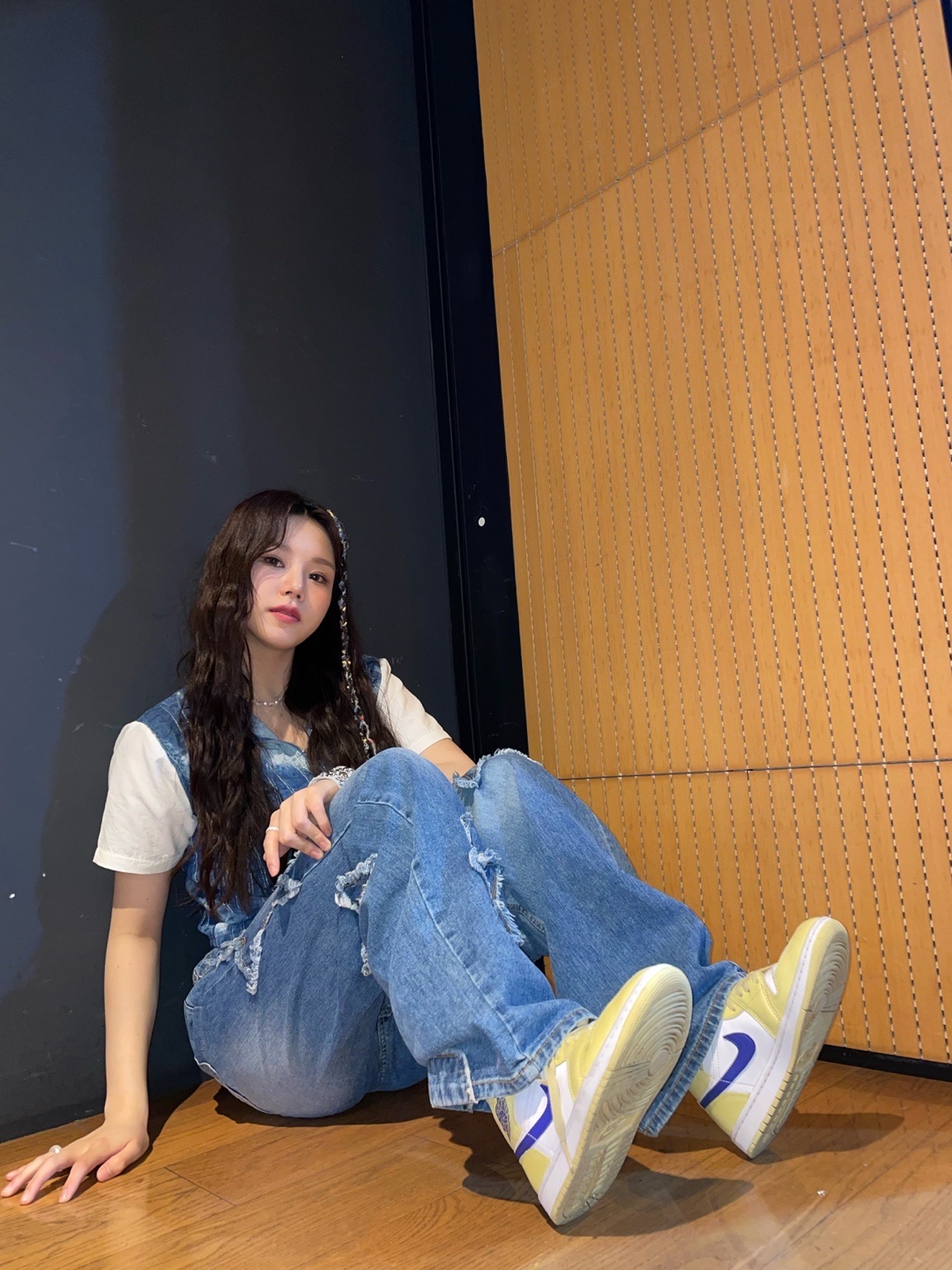 (W) Jordan 1 Mid Lemon Wash Lapis 착용 스타일 - 1