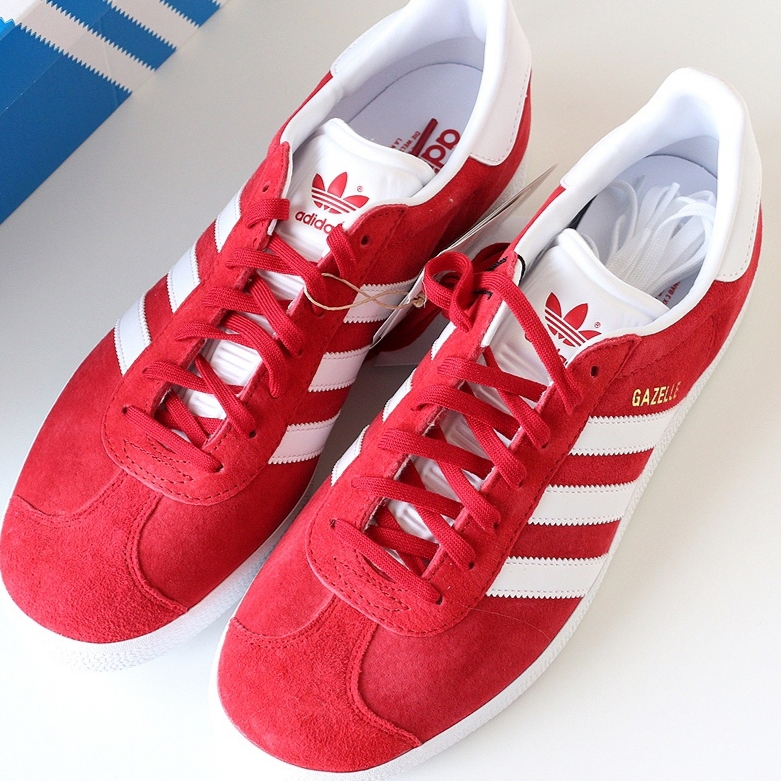Adidas Gazelle Power Red 착용 스타일 - 1
