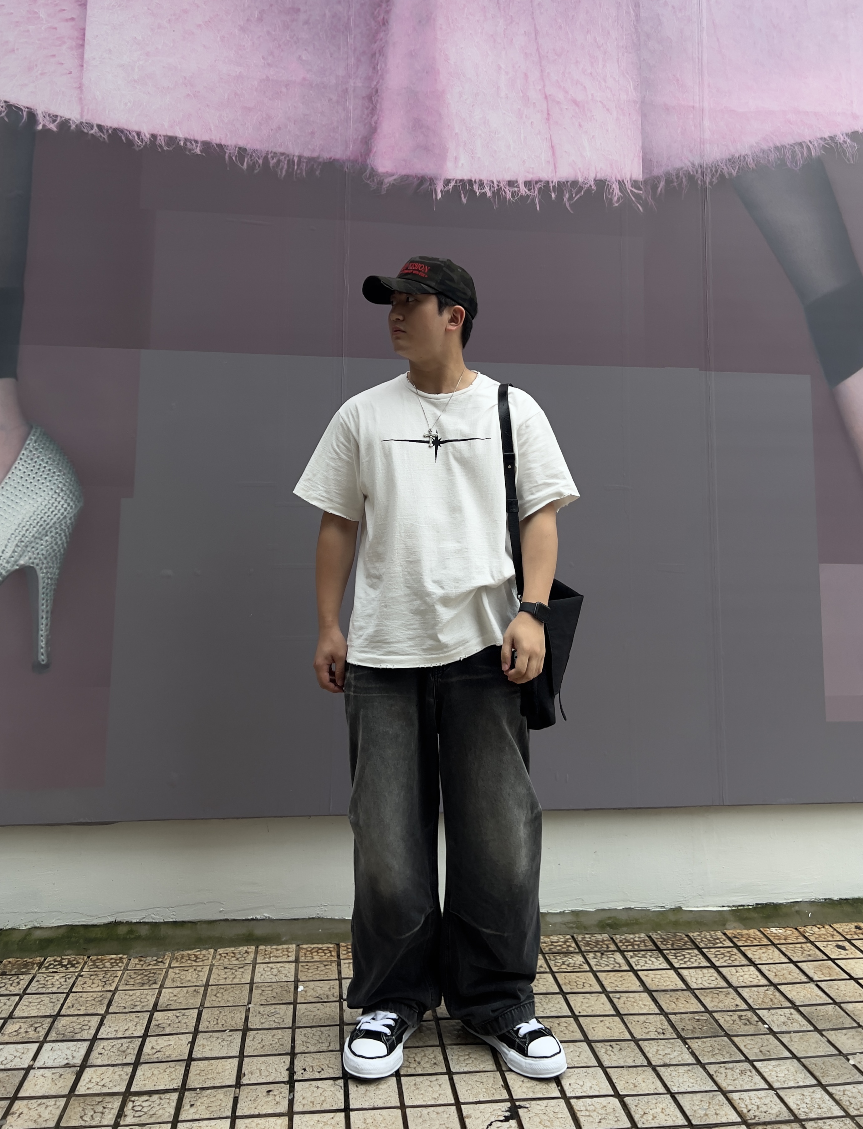 Maison Mihara Yasuhiro Peterson OG Sole Canvas Low Sneakers Black 착용 스타일 - 3