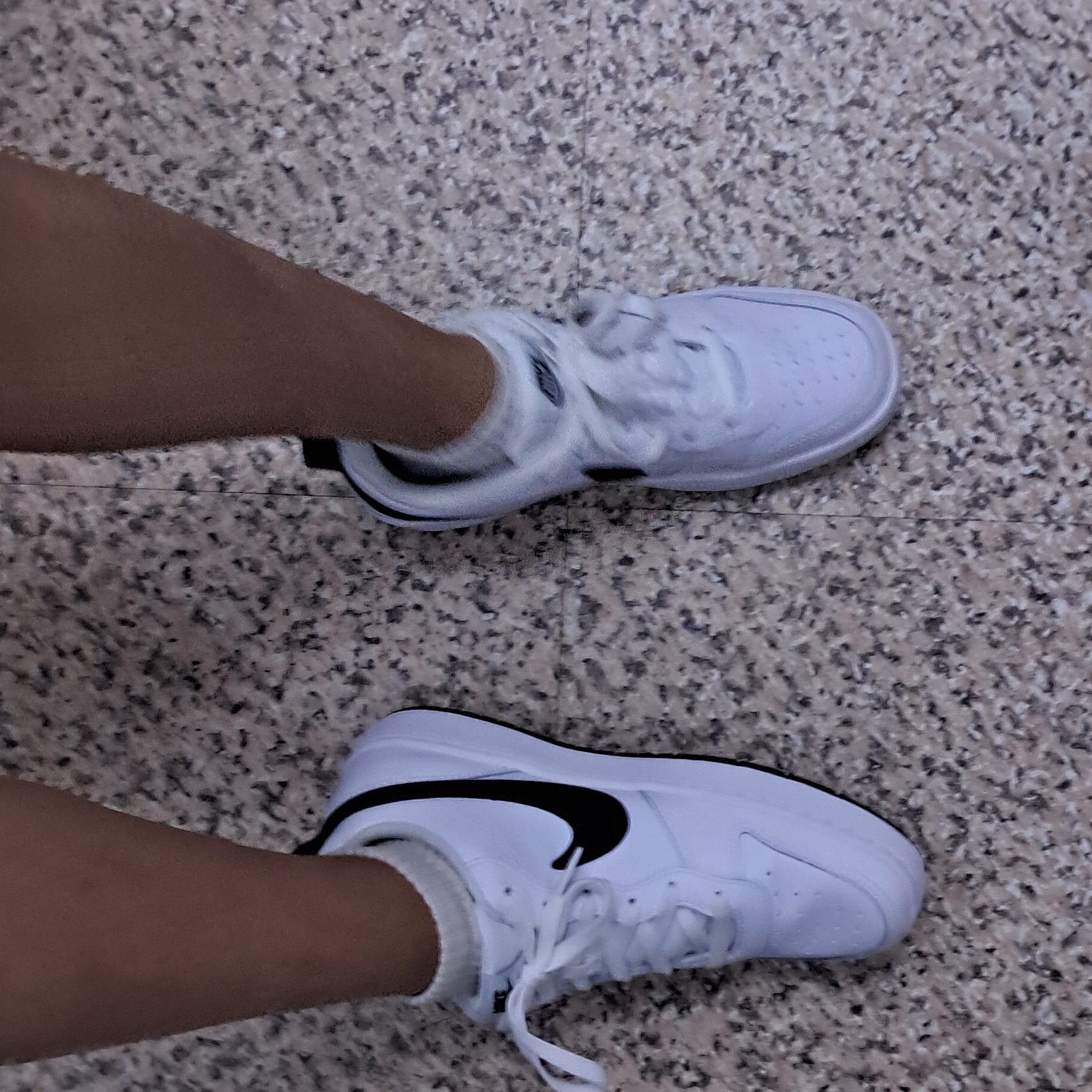(GS) Nike Court Borough Low 2 White Black 착용 스타일 - 1