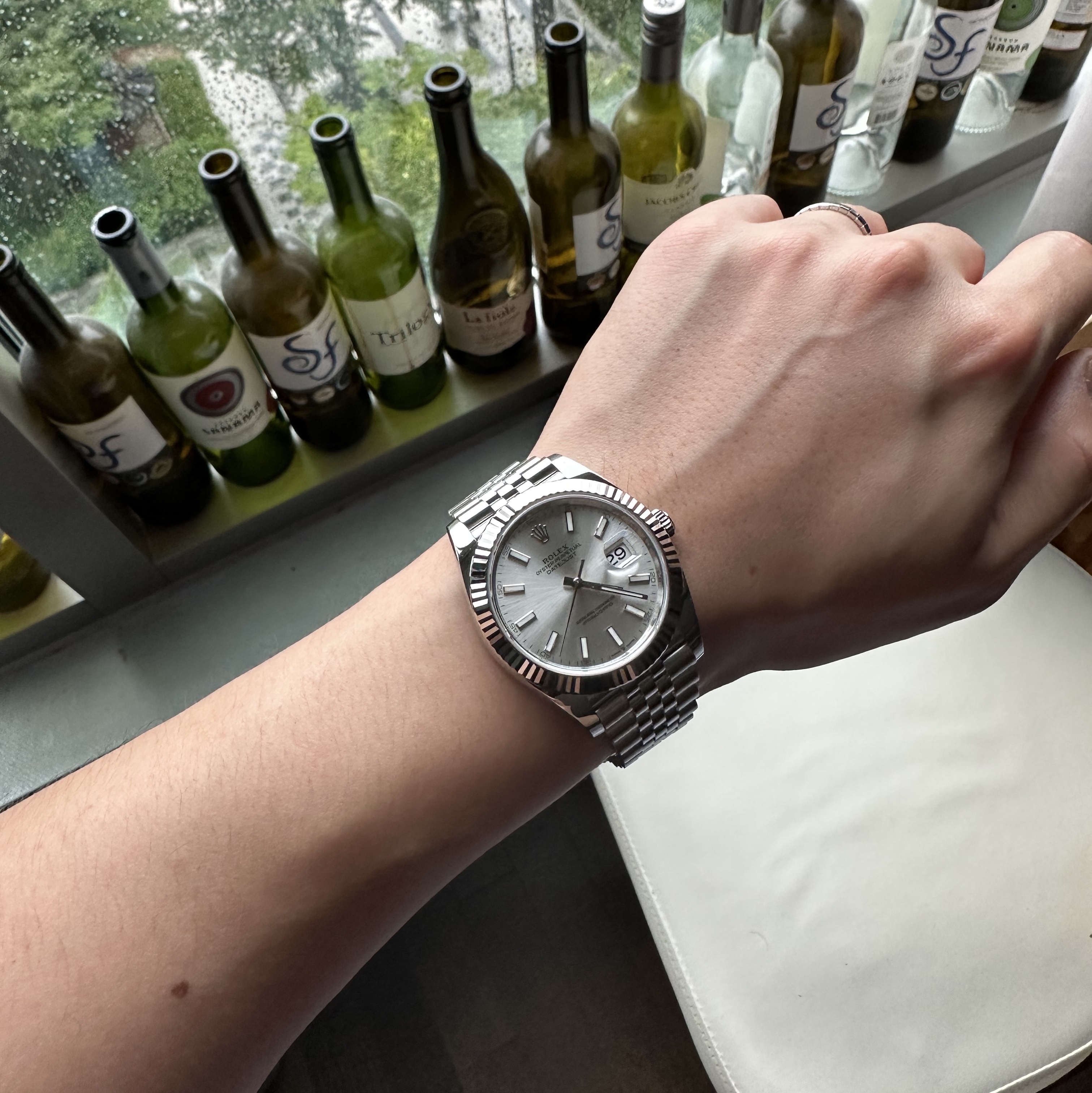 Rolex Datejust 41mm 126334 Silver Jubilee 착용 스타일 - 2