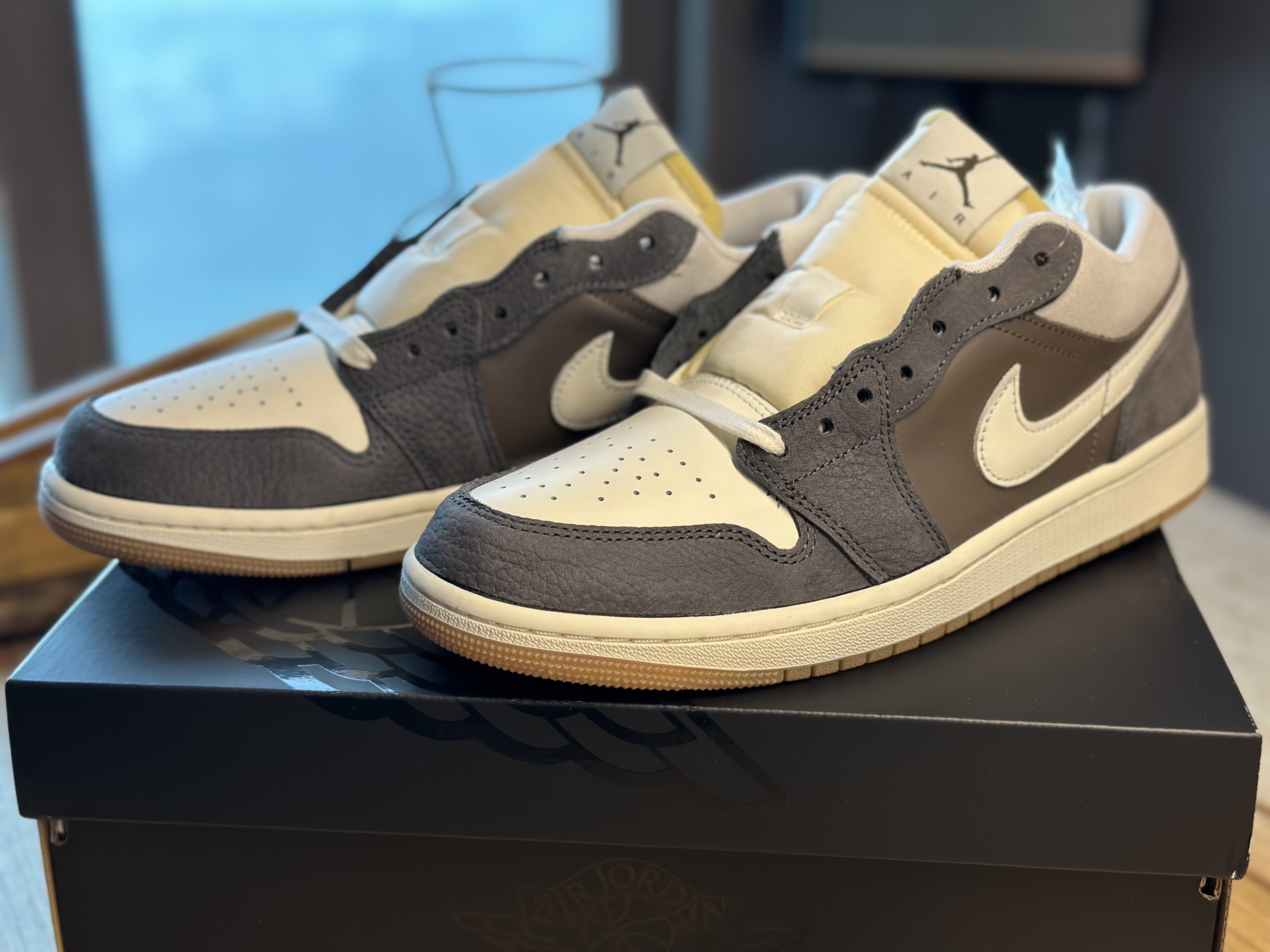 Jordan 1 Low Kkachi 착용 스타일 - 1
