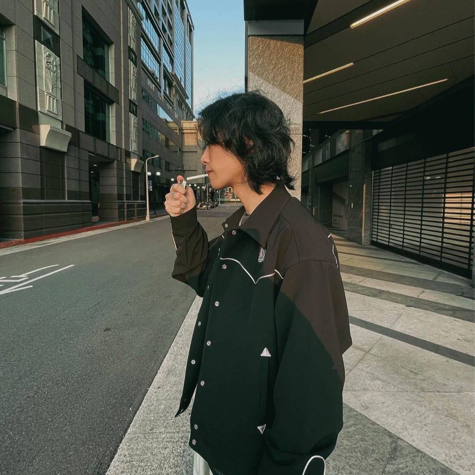 Needles Piping Cowboy Jacket Charcoal 착용 스타일 - 2