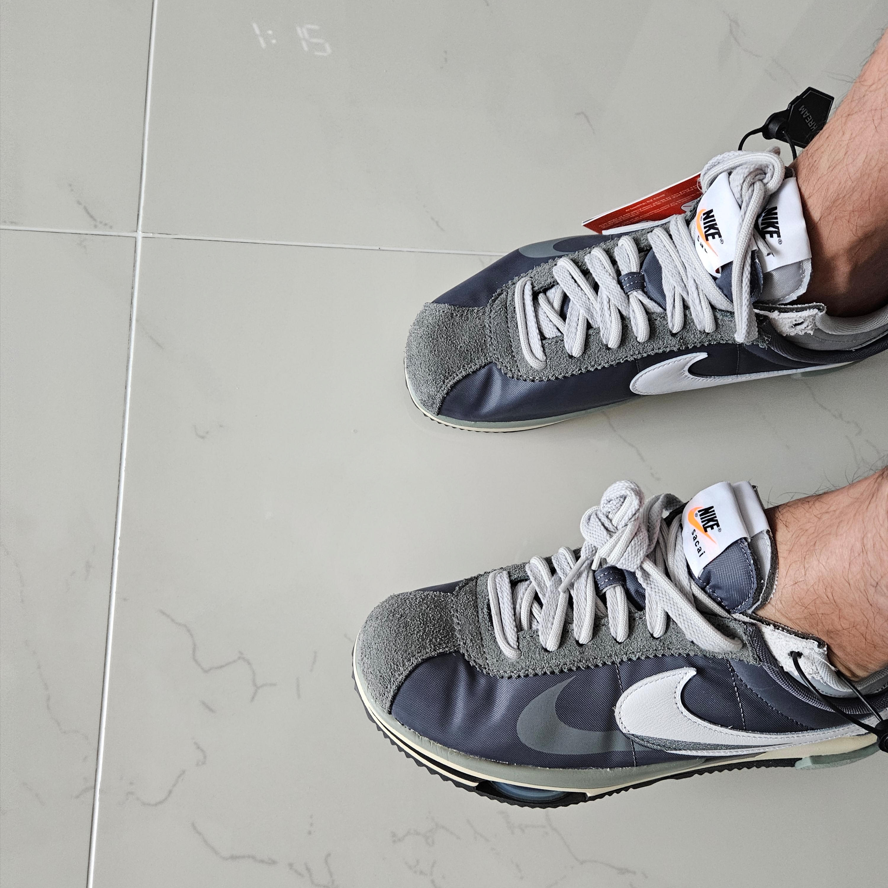 Nike x Sacai Zoom Cortez SP Iron Grey 착용 스타일