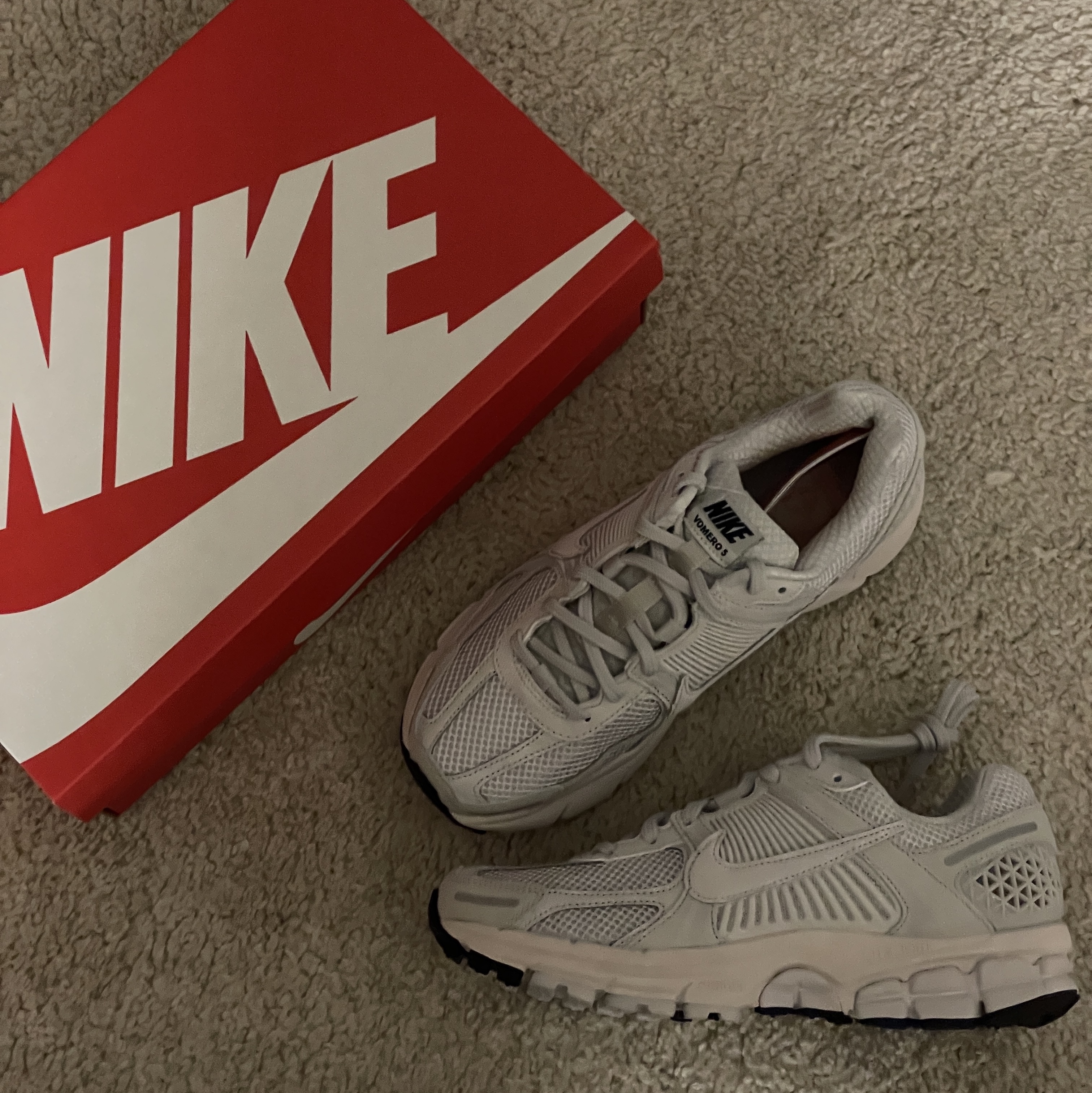 Nike Zoom Vomero 5 SP Vast Grey 2023 착용 스타일