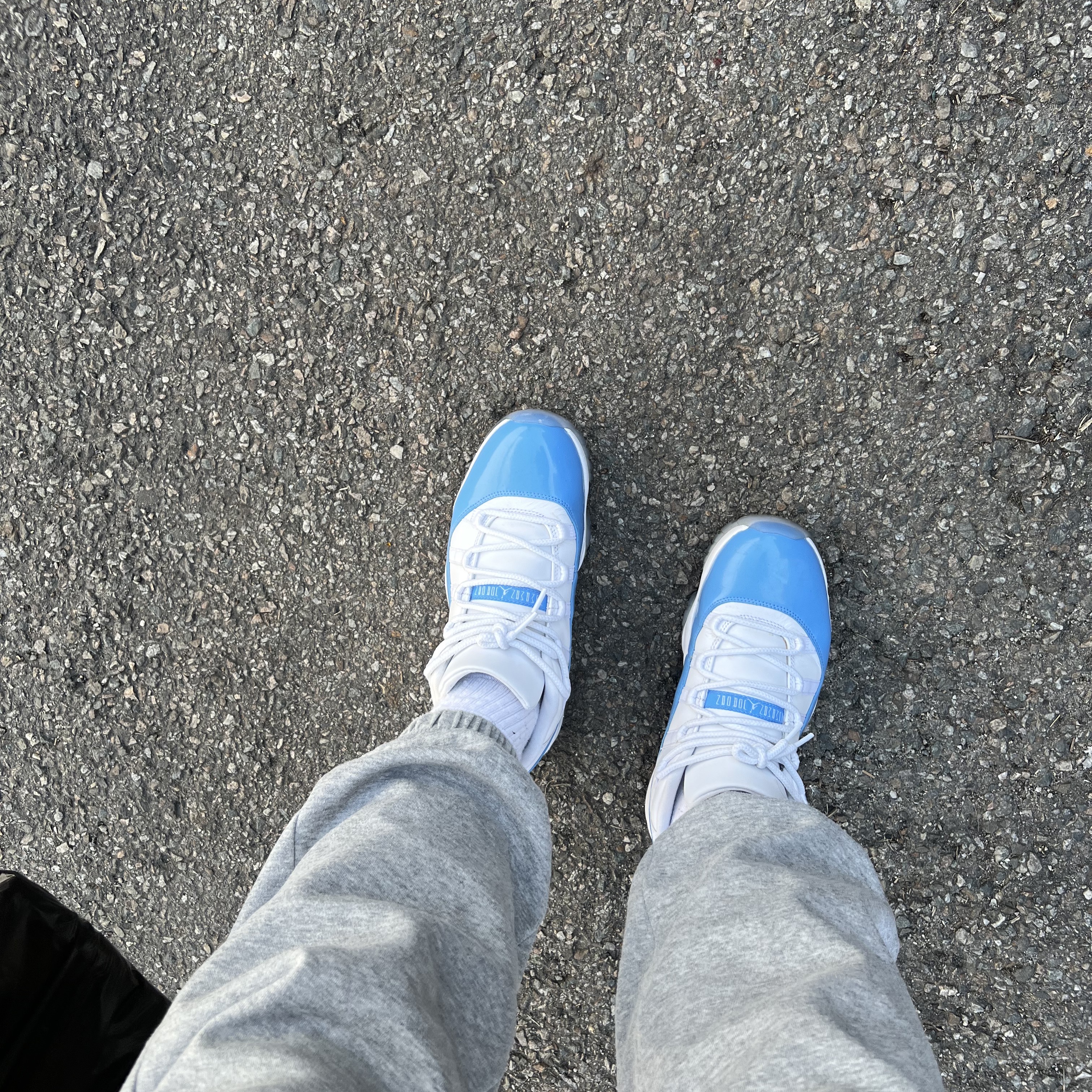 Jordan 11 Retro Low University Blue 2017 착용 스타일