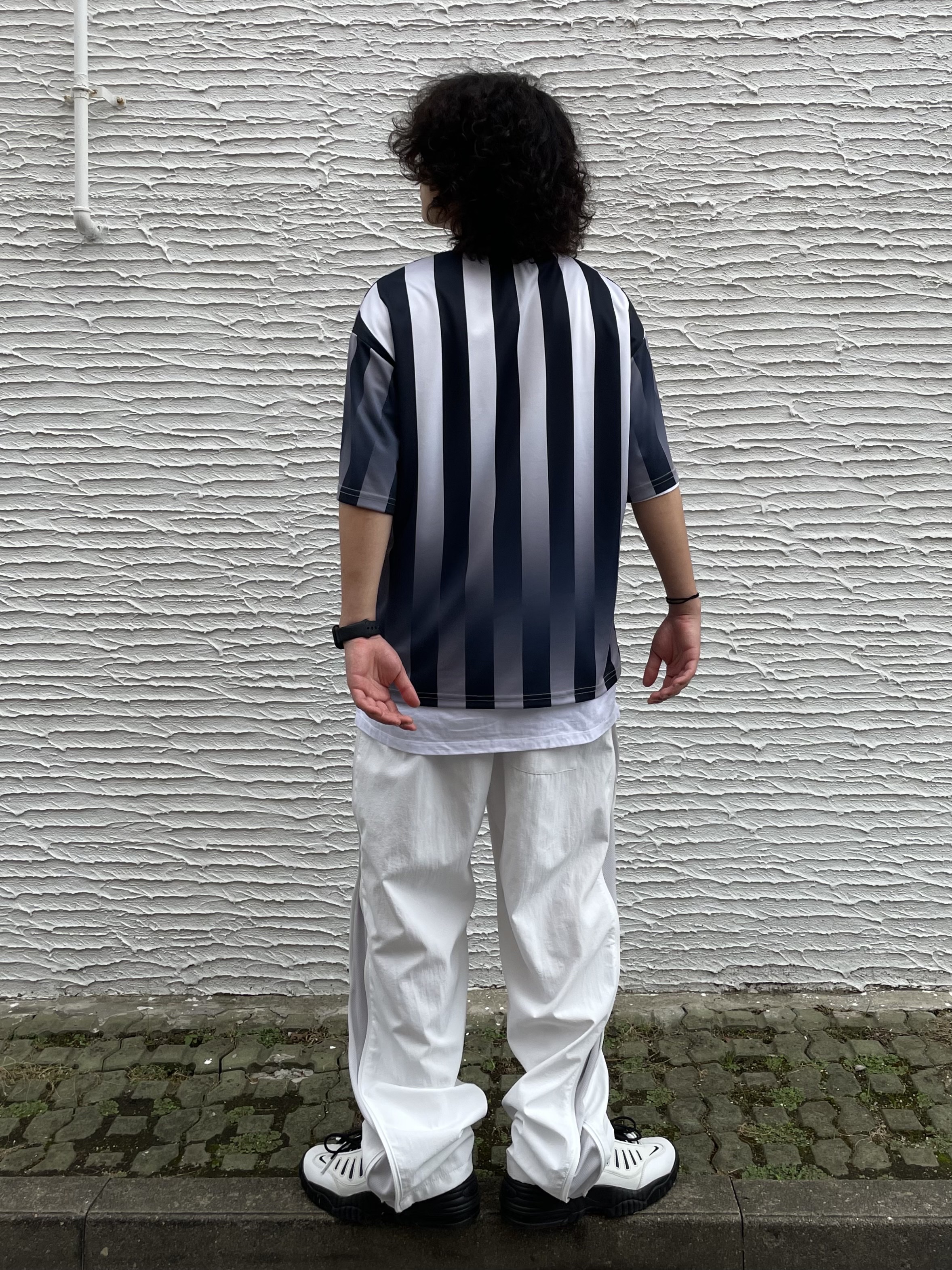 Nike x Ambush Air Adjust Force SP Summit White and Black 착용 스타일 - 3