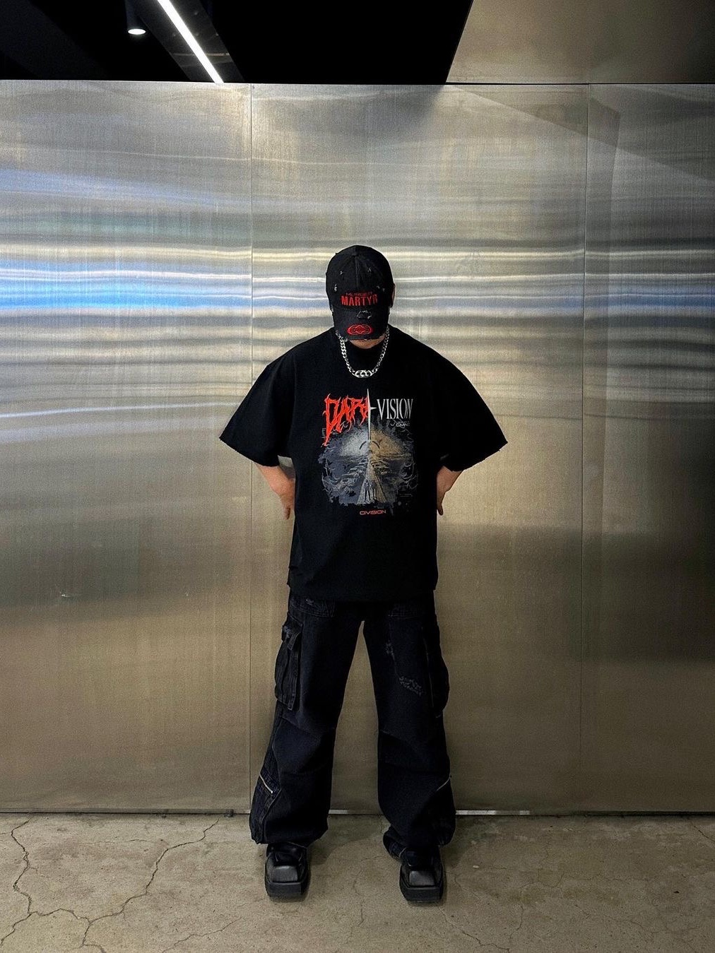 Civision by CSC Dark Vision Distressed T-Shirt Black 착용 스타일 - 2