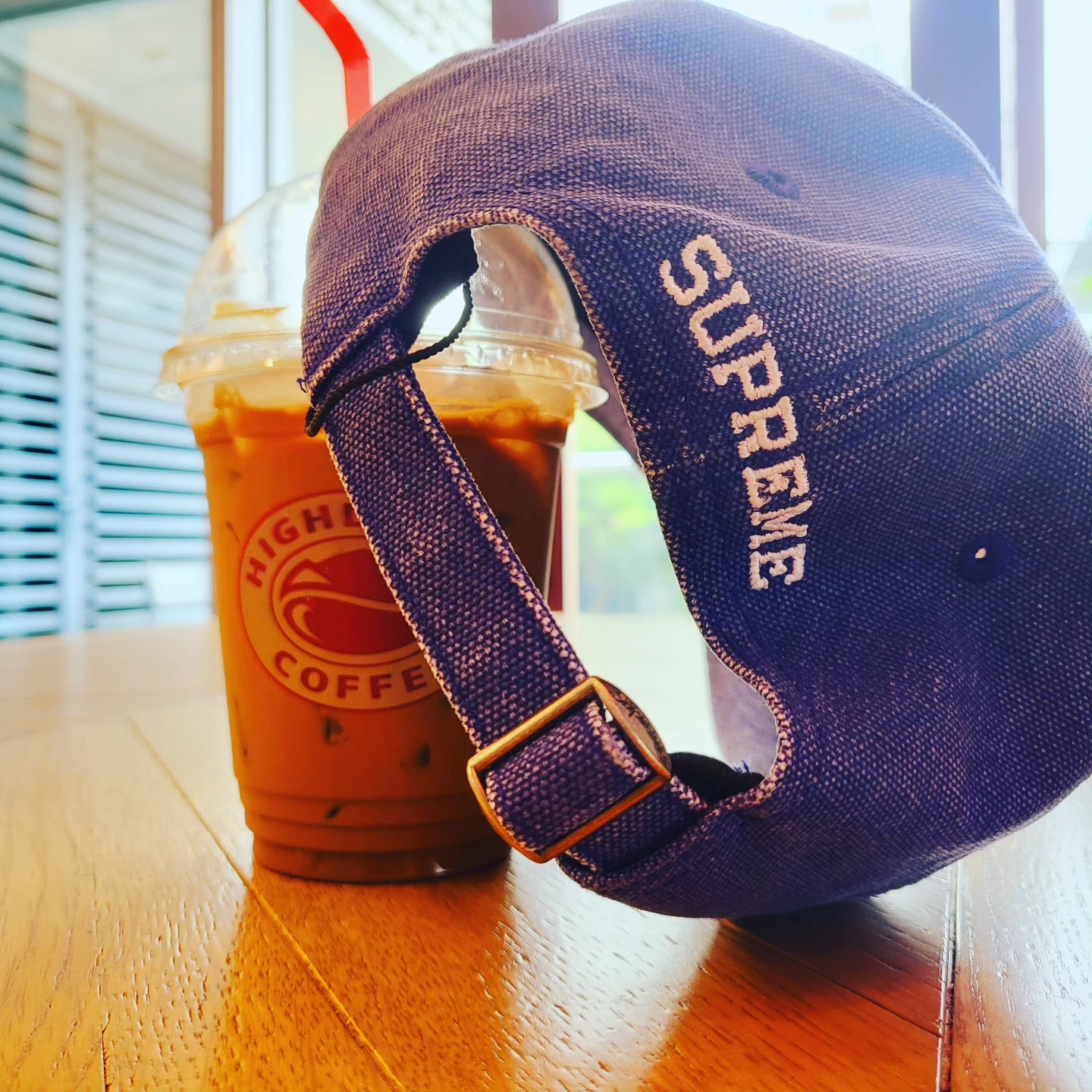 Supreme Pigment Canvas S Logo 6-Panel Navy - 23SS 착용 스타일 - 1