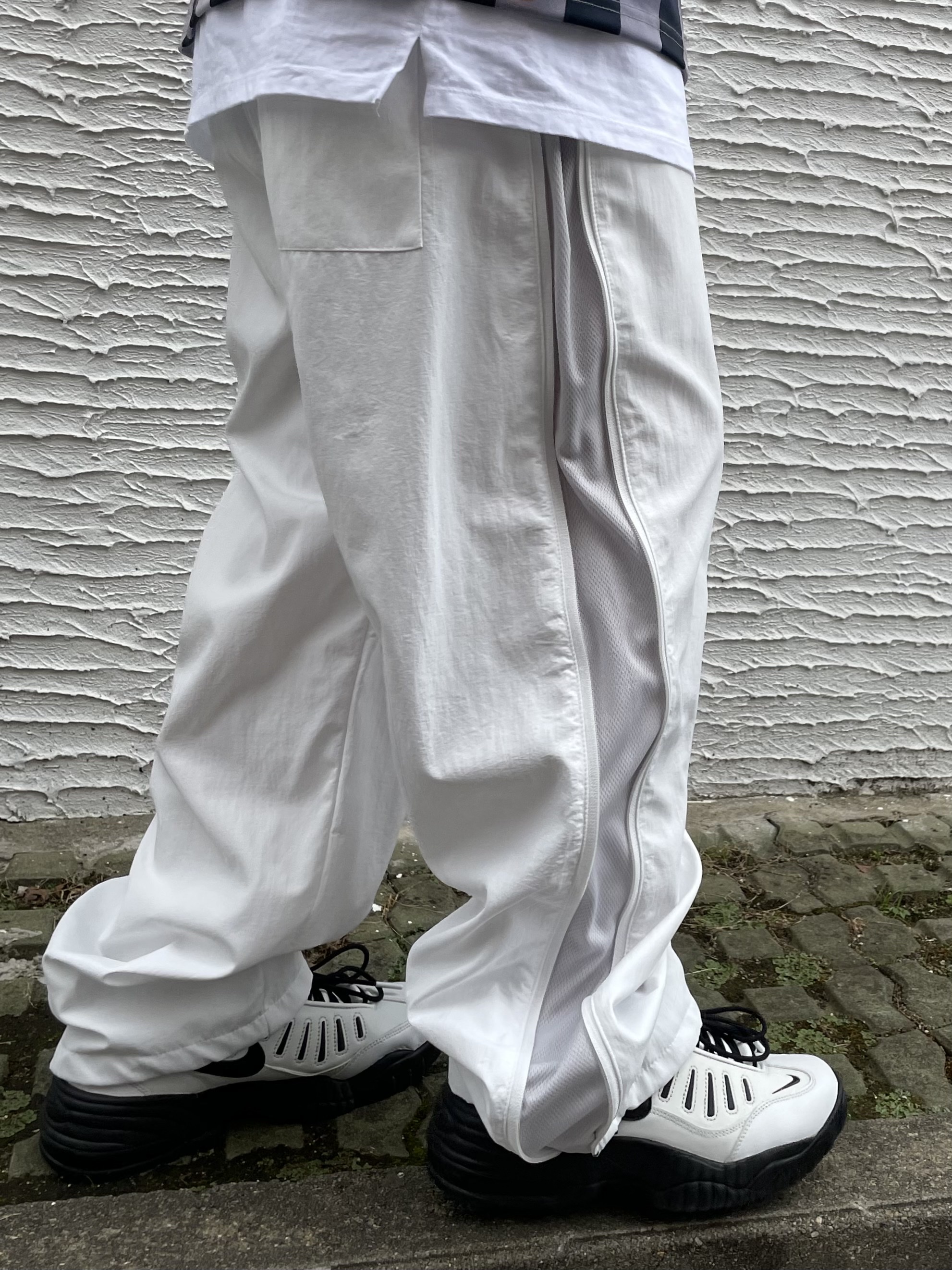 Nike x Ambush Air Adjust Force SP Summit White and Black 착용 스타일 - 2