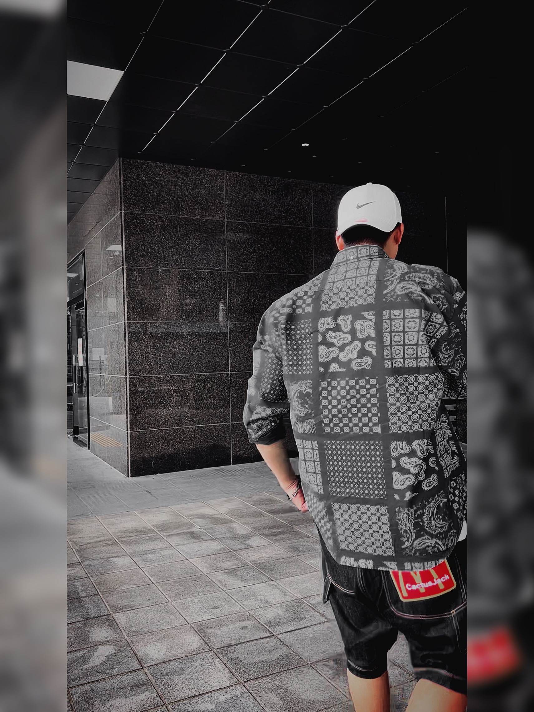 Supreme Paisley Grid Shirt Black - 20SS 착용 스타일