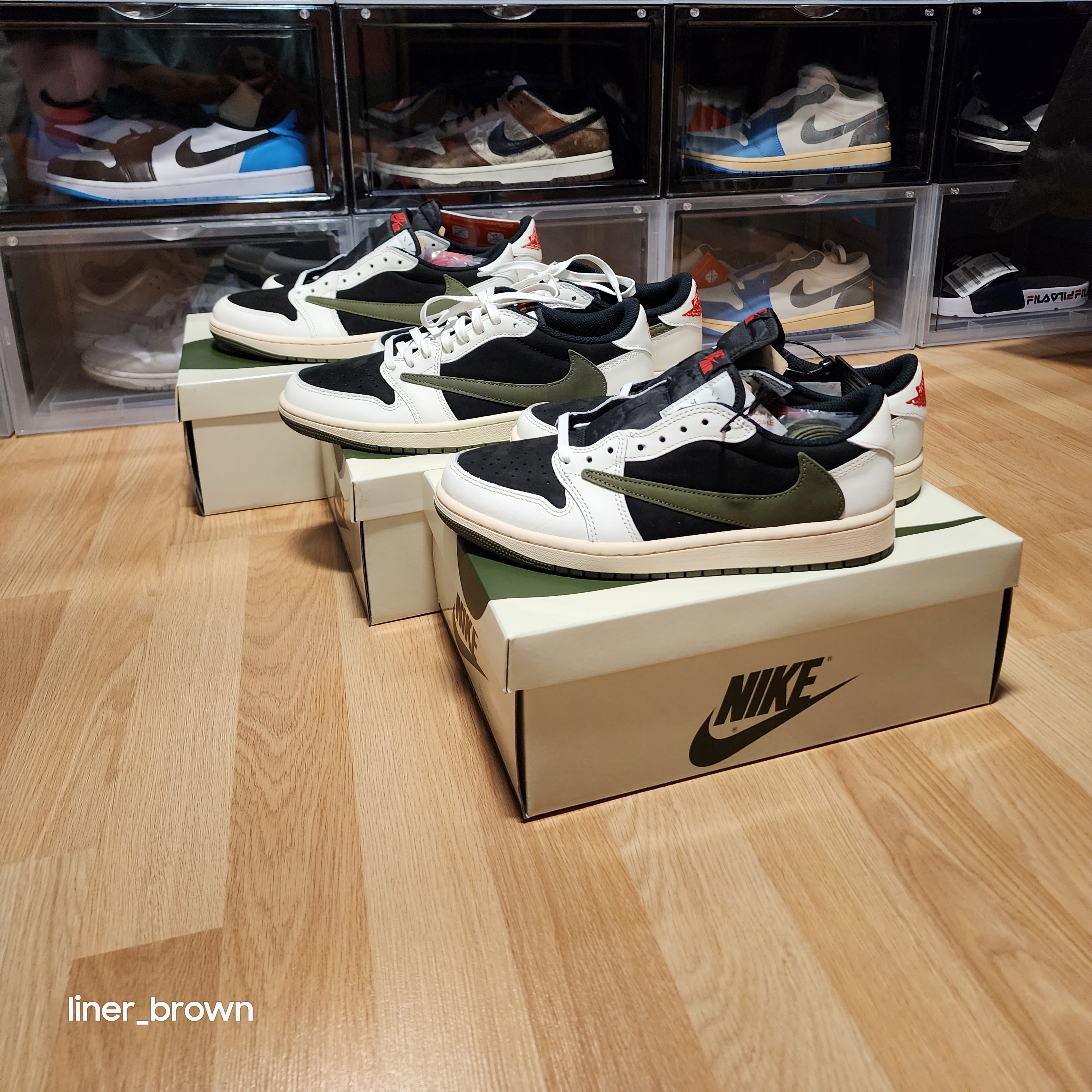 (W) Jordan 1 x Travis Scott Retro Low OG SP Medium Olive 착용 스타일