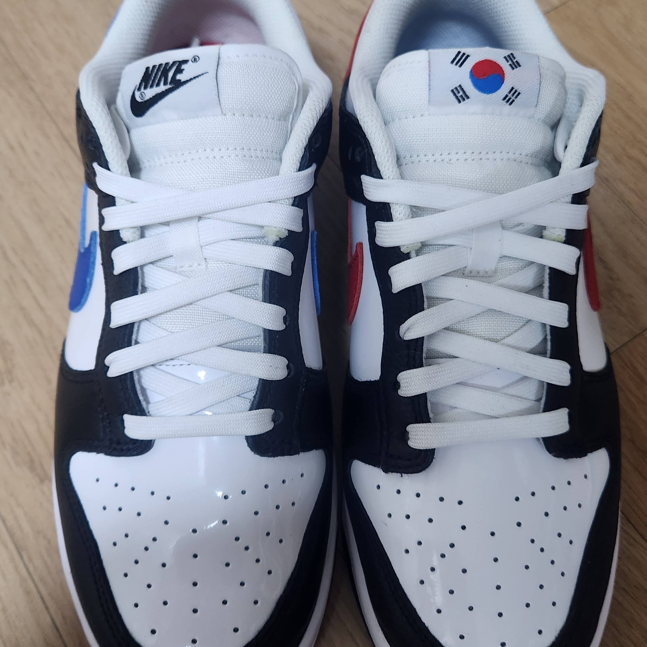 Nike Dunk Low SE Seoul 착용 스타일 - 1