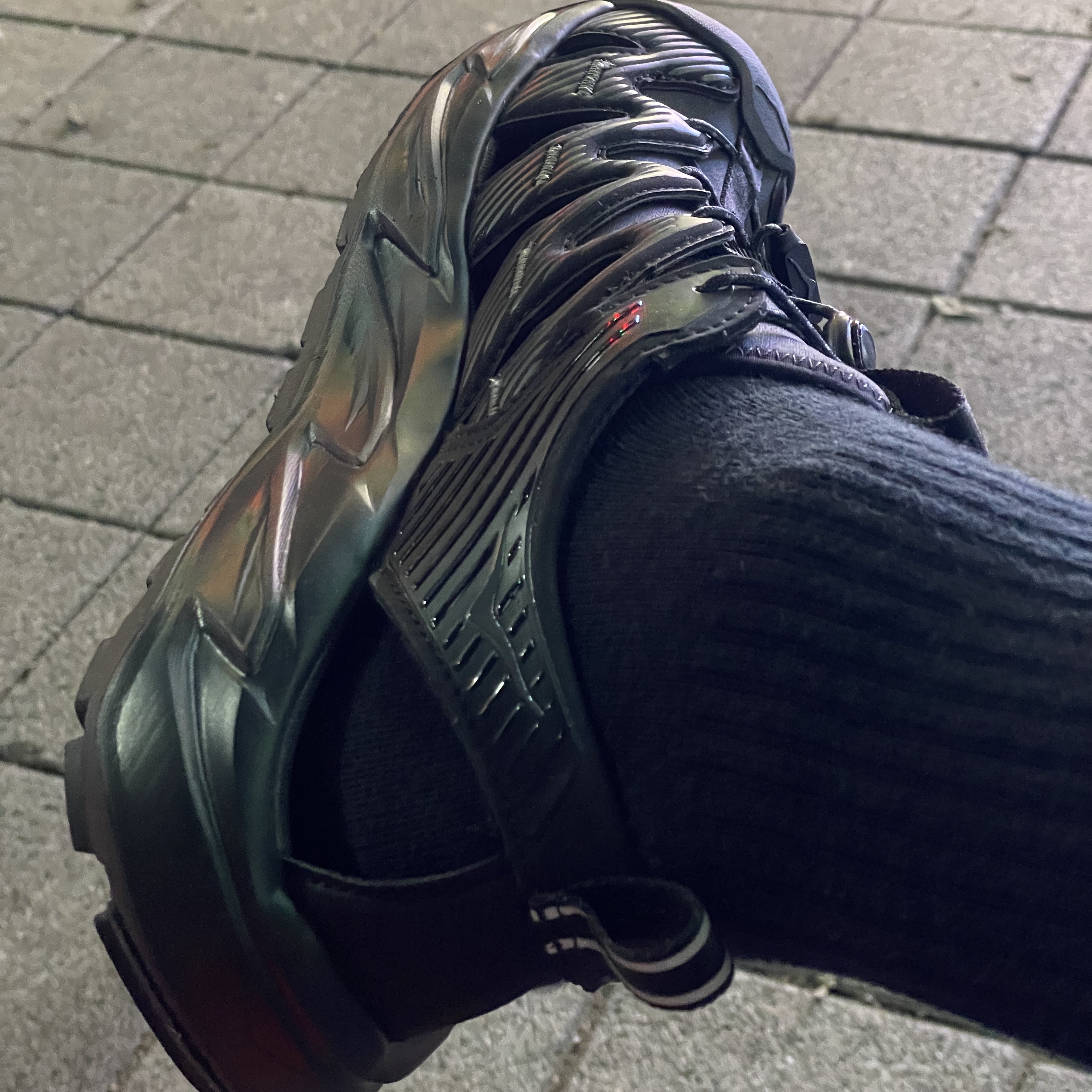 Hoka Hopara Black 착용 스타일