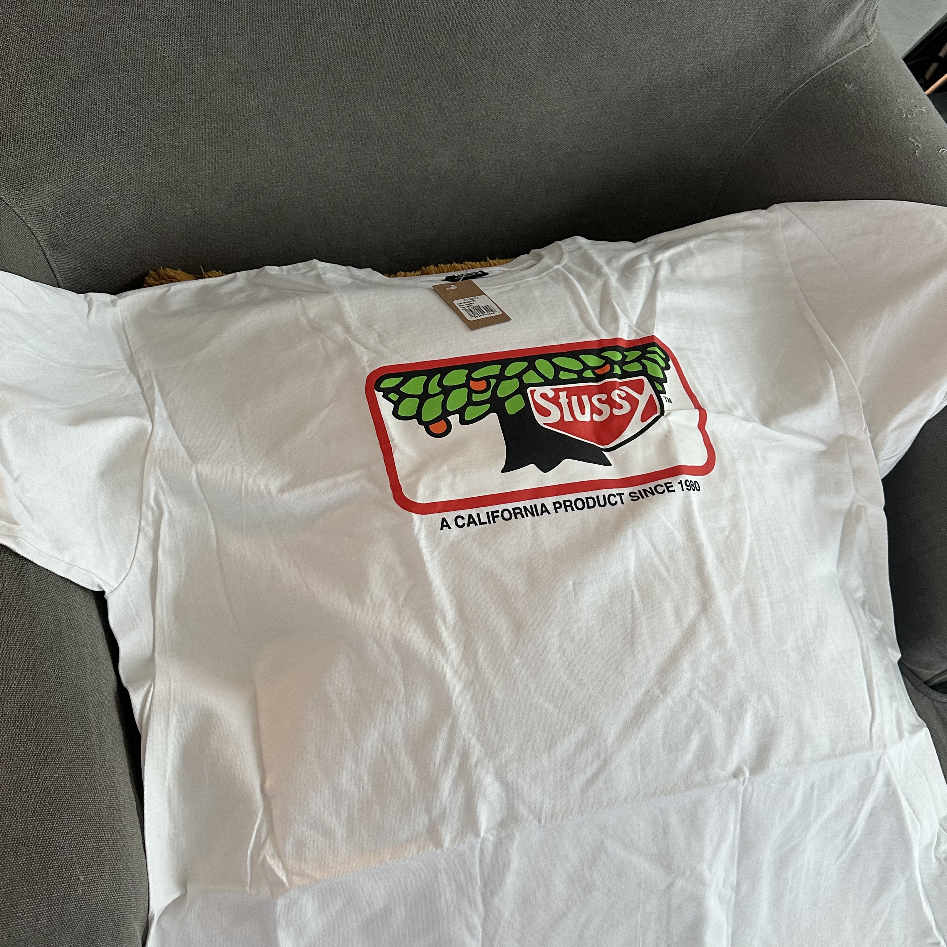 Stussy Orchard T-Shirt White 착용 스타일 - 2