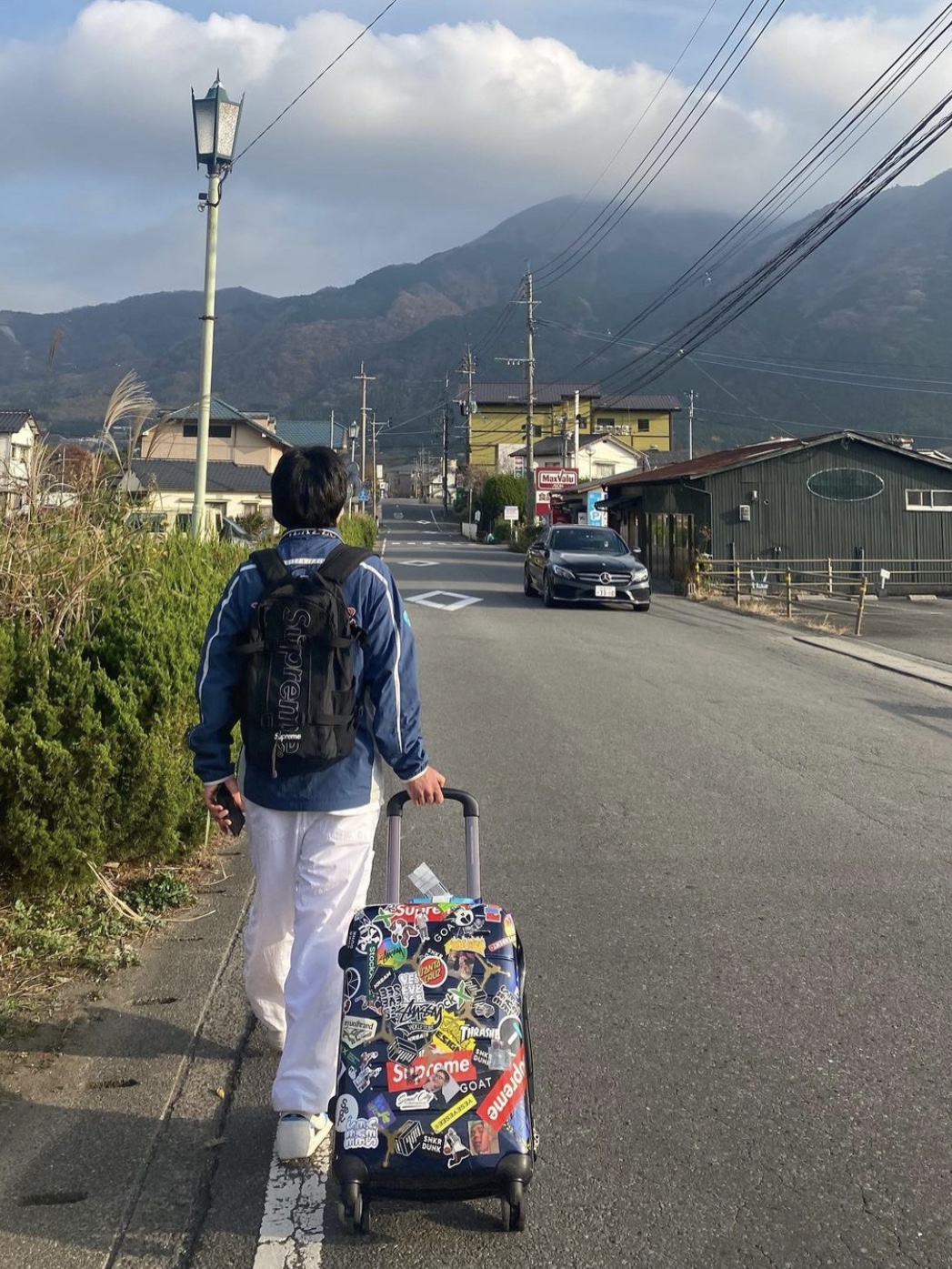 Palace Ballistic Shot Bag Black - 20FW, Palace Europa Jacket Blue - 20FW 착용 스타일 - 2