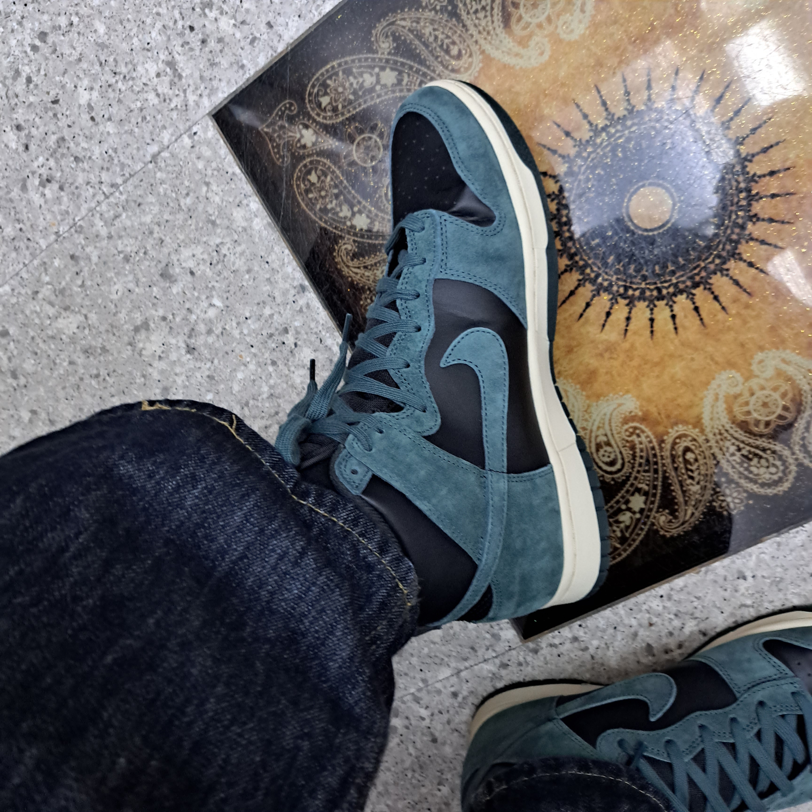 Nike Dunk High Retro PRM Faded Spruce 착용 스타일