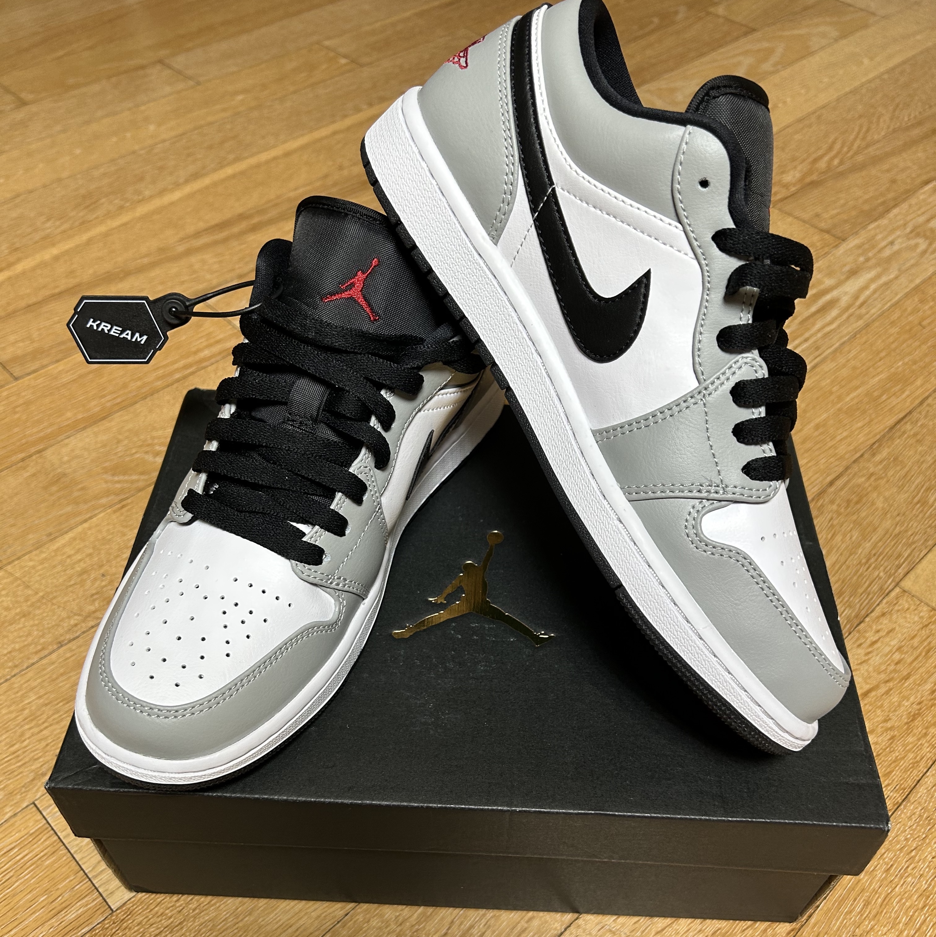 Jordan 1 Low Light Smoke Grey 착용 스타일