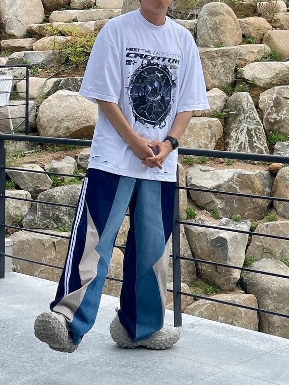 Civision by CSC Creator Distressed T-Shirt White 착용 스타일